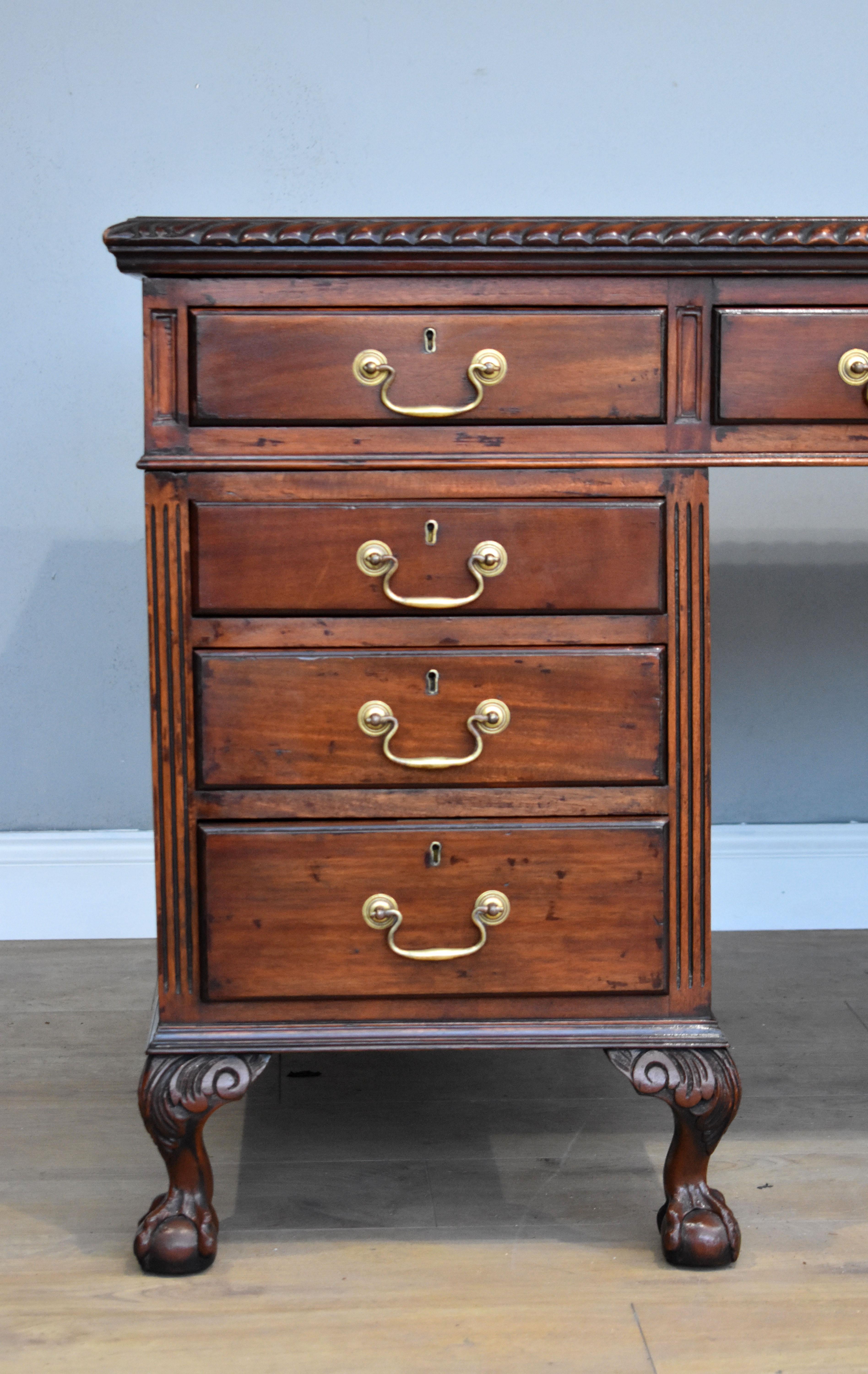 chippendale desk