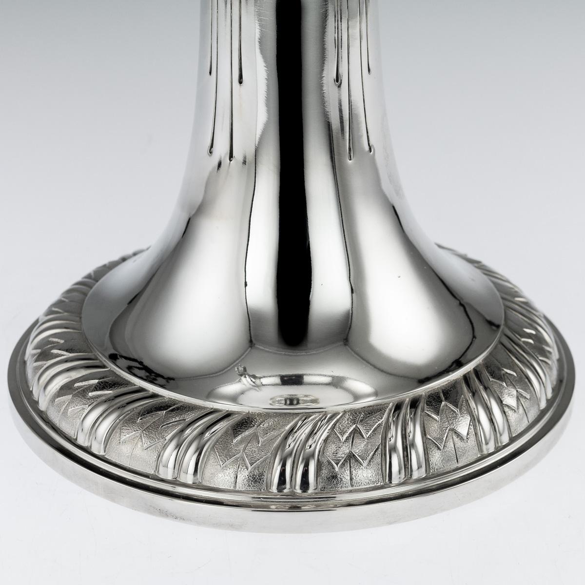 20th Century English Art Deco Large Solid Silver 'H.M The Kings Cup', circa 1932 12
