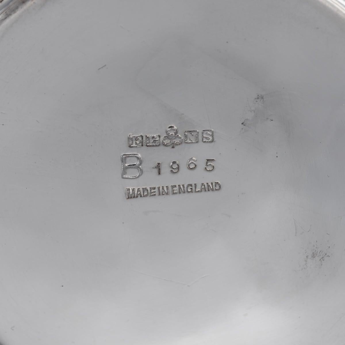 Englischer versilberter Art-Déco-Cocktailshaker des 20. Jahrhunderts, um 1965 im Angebot 2