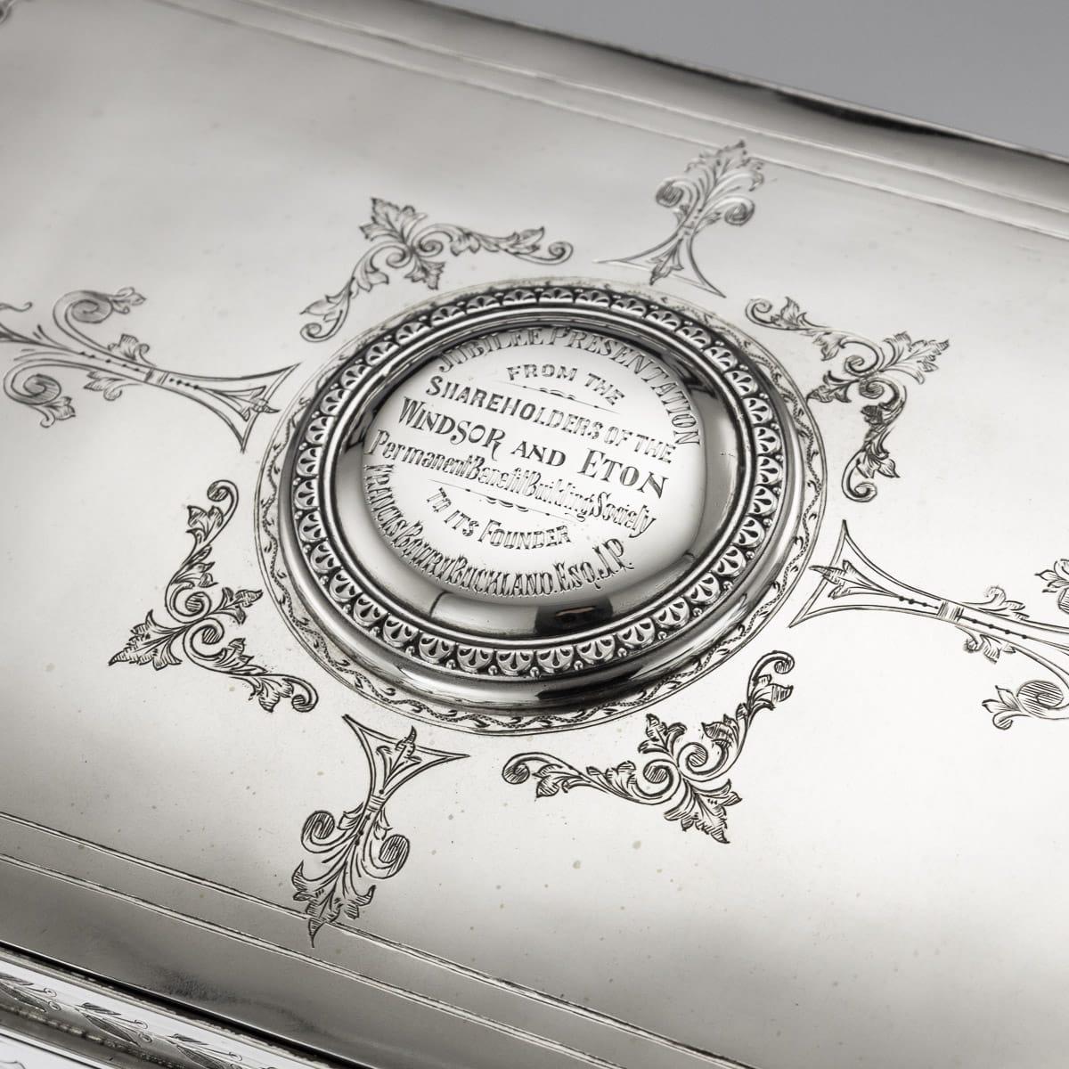 Englische Präsentations-Zigarrenschachtel aus massivem Silber im Art nouveau-Stil des 20. Jahrhunderts, um 1916 im Angebot 7