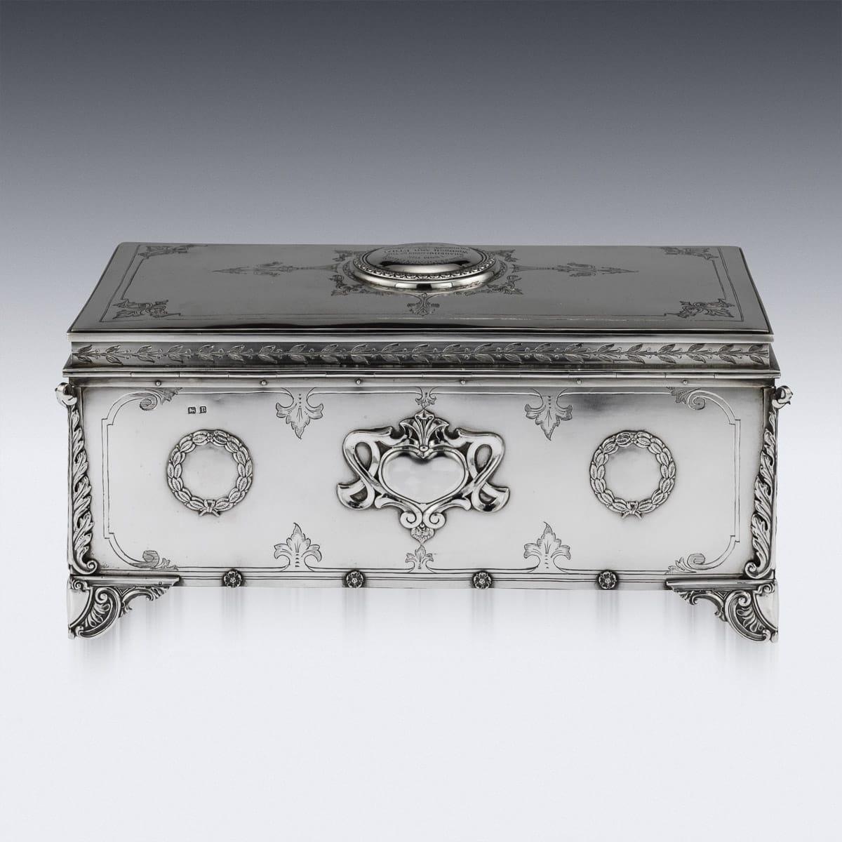 20th Century English Art Nouveau Solid Silver Presentation Cigar Box, circa 1916 For Sale 1