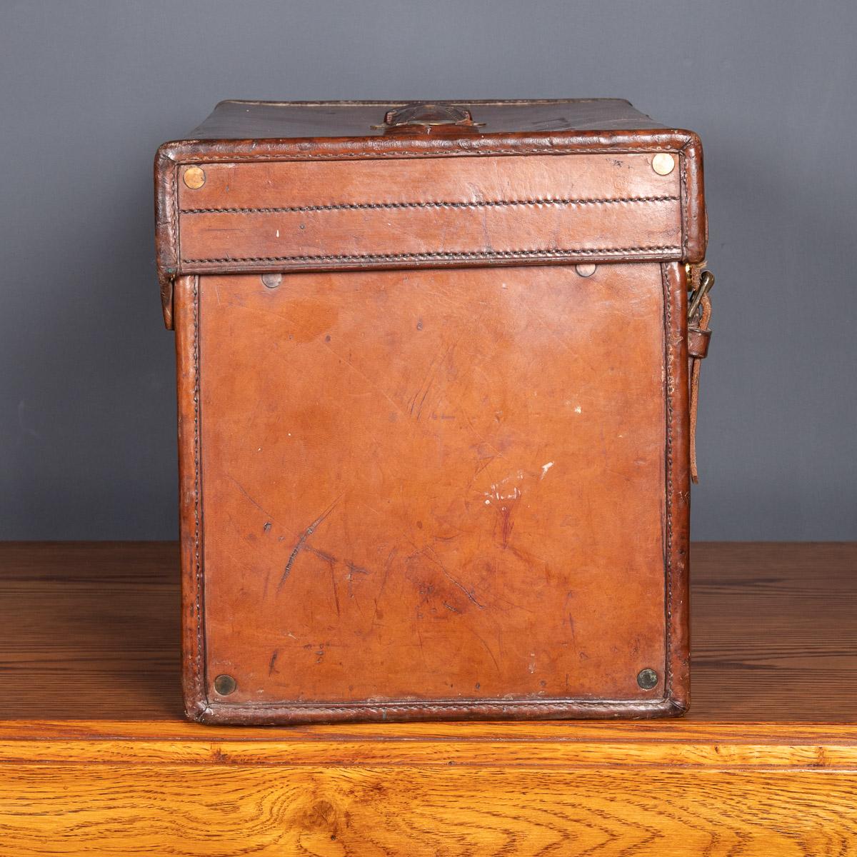 20th Century English Asprey Leather Documents Case, London circa 1910 3
