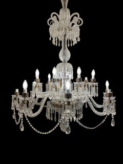 20th Century English Bronze and Hand-Cut Crystal 16-Light Chandelier