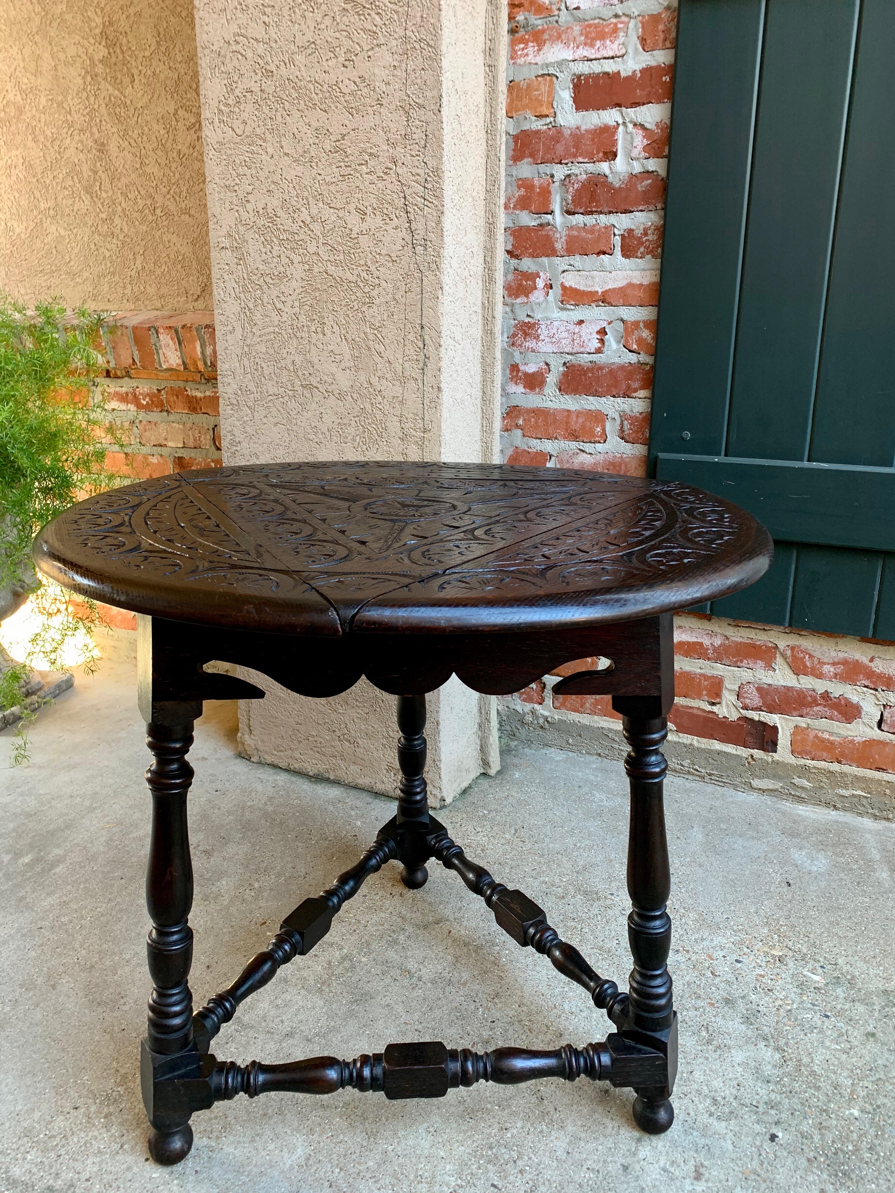 20th Century English Carved Dark Oak Envelope Handkerchief Drop-Leaf Table Round 1