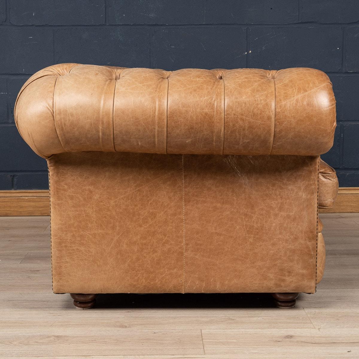 20th Century English Chesterfield Leather Sofa 2
