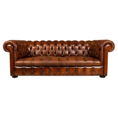 20th Century English Chesterfield Leather Sofa with Button Down Seats, c.1970