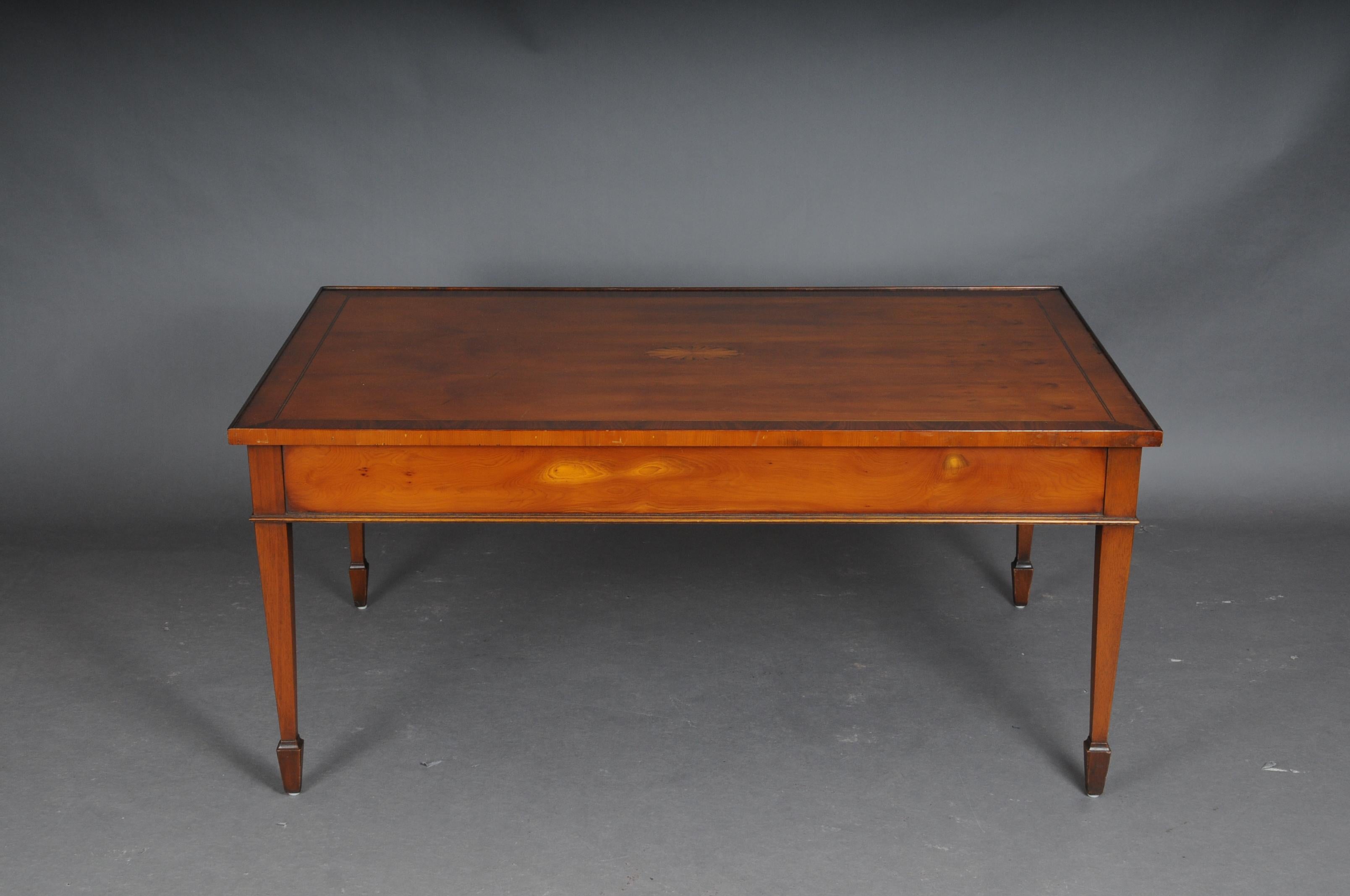 20th Century English Coffee Table / Couch Table, Yew For Sale 5