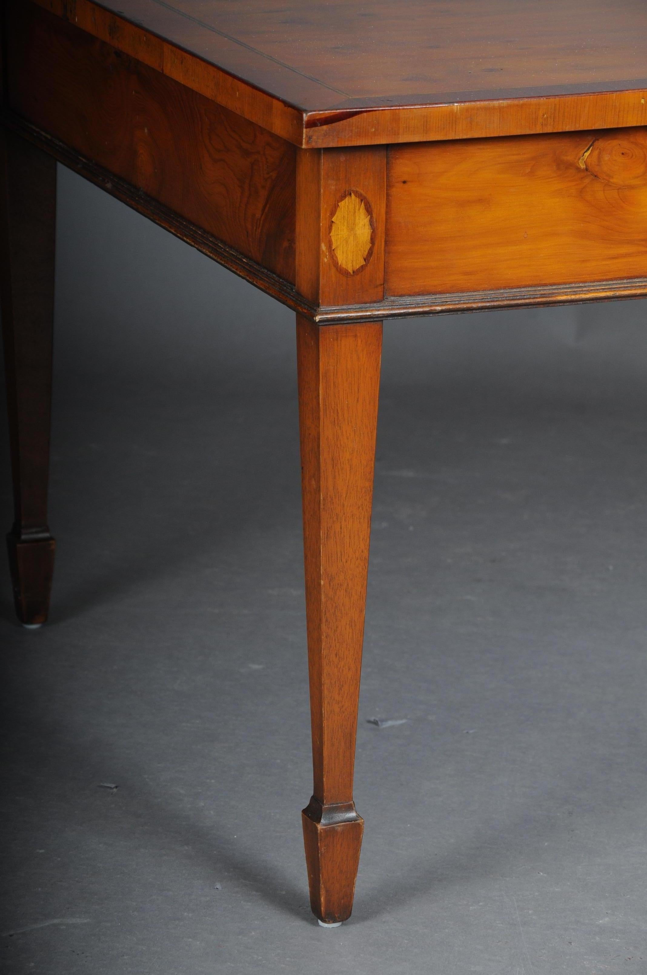 20th Century English Coffee Table / Couch Table, Yew For Sale 4