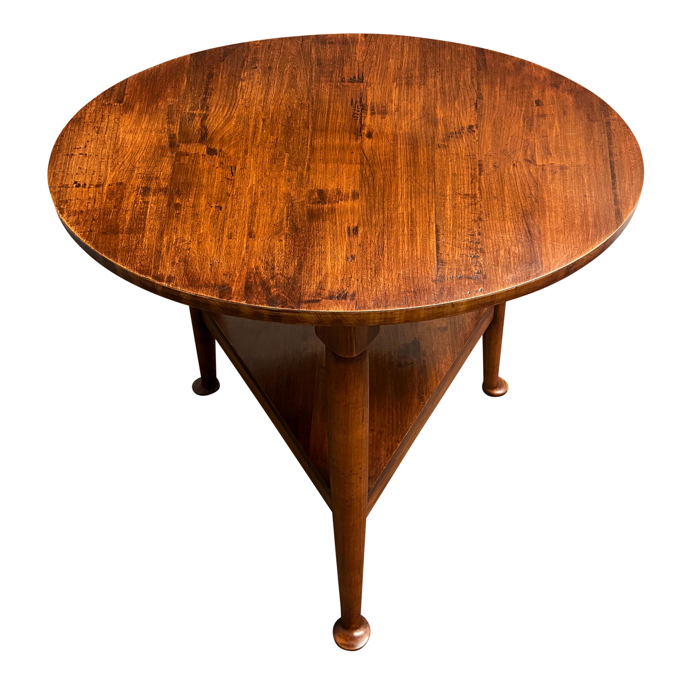 20th Century English Cricket Table In Good Condition In Chicago, IL