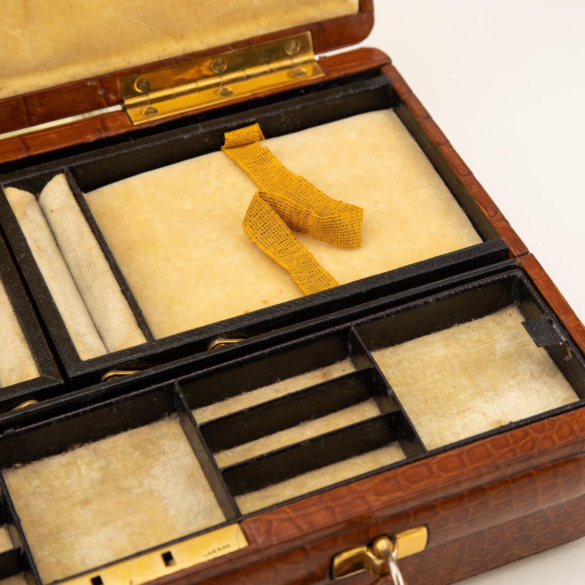 20th Century English Crocodile Jewellery Case, J C Vickery, London, c.1920 8