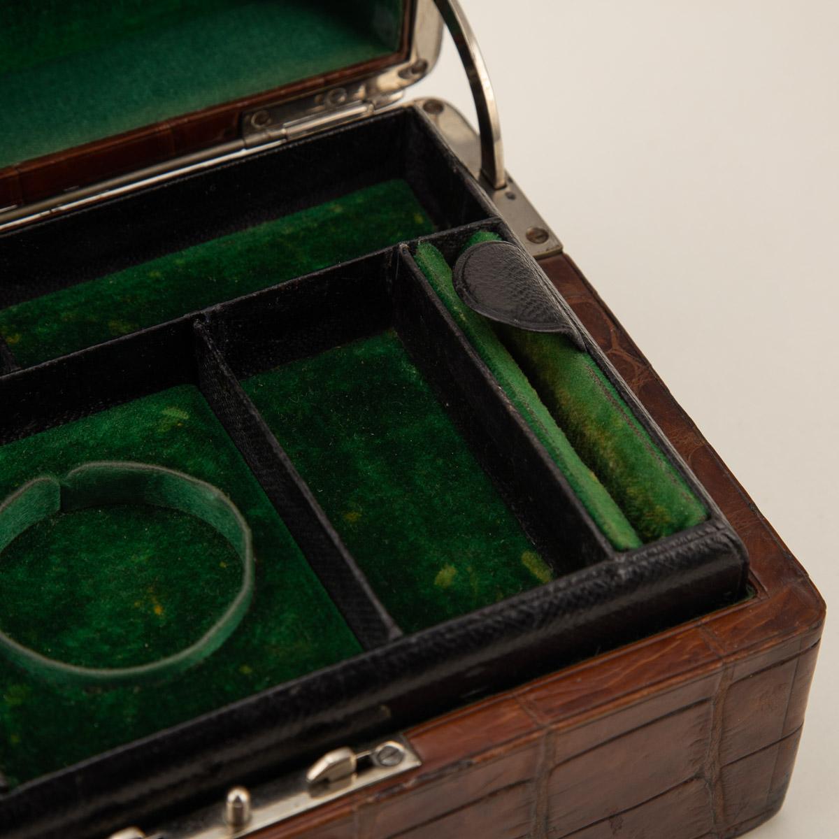 20th Century English Crocodile Travel Jewellery Case, c.1910 5