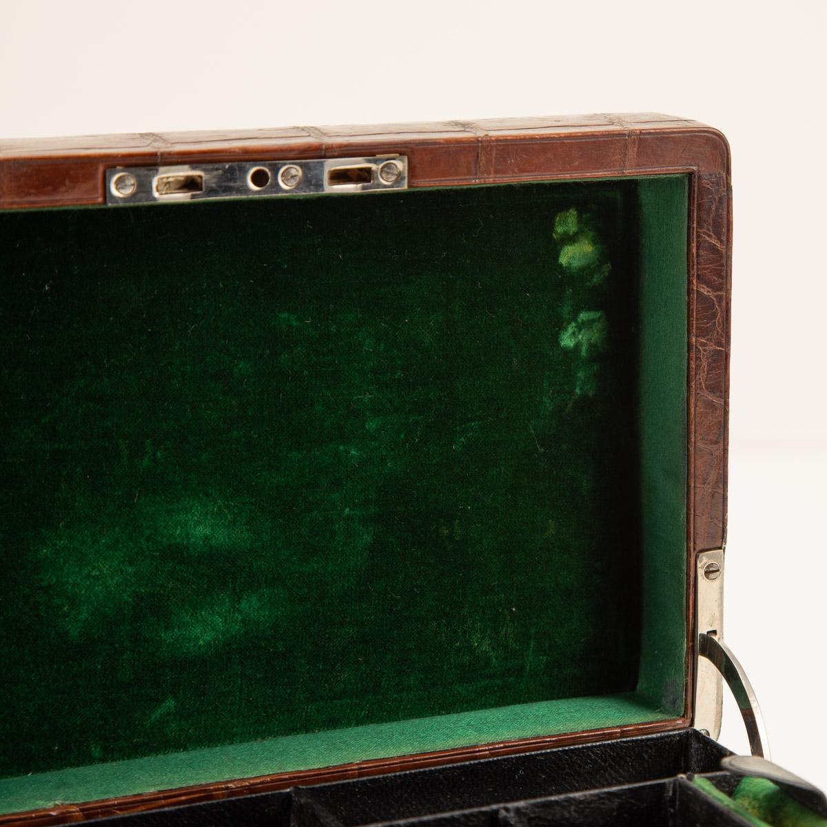 20th Century English Crocodile Travel Jewellery Case, c.1910 7