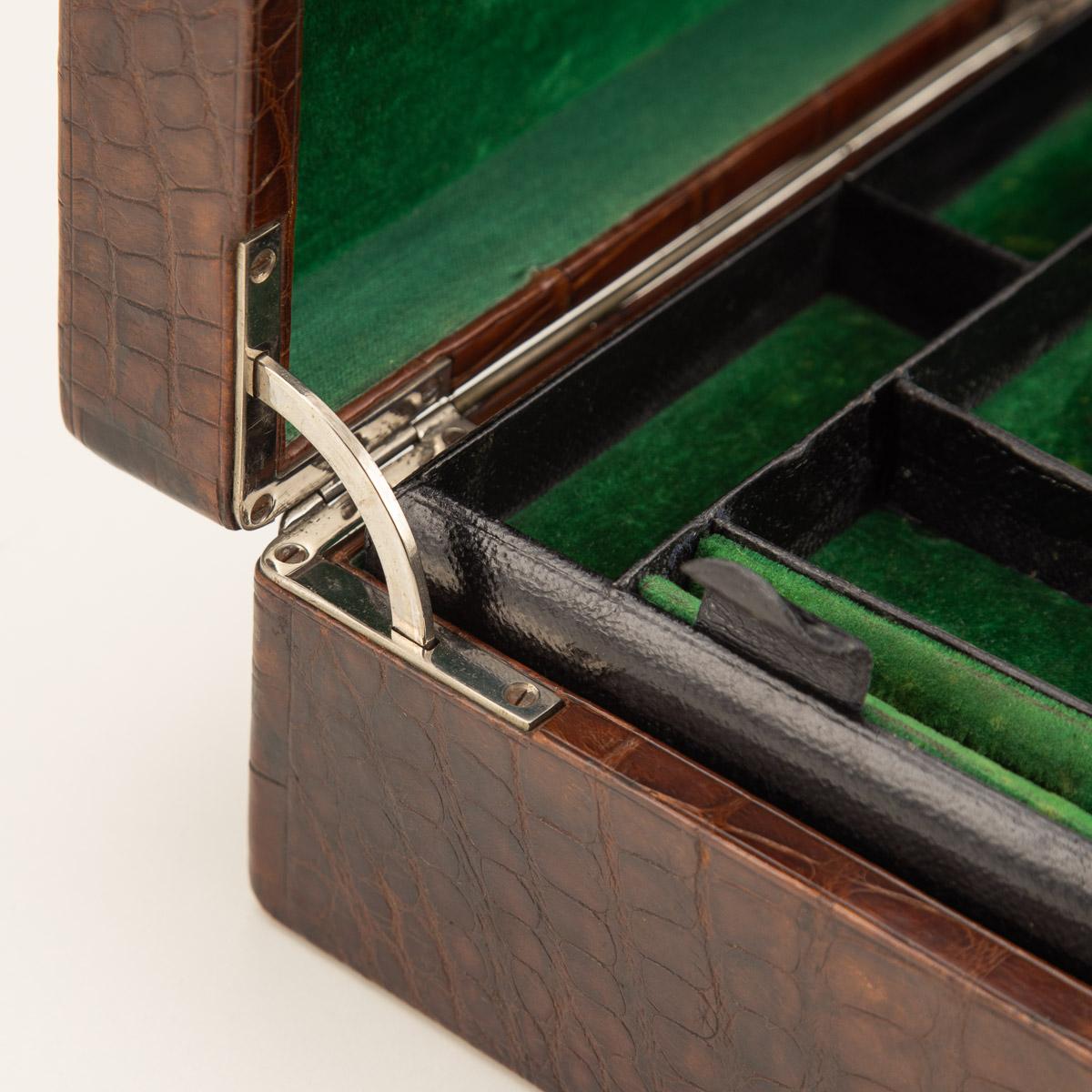 20th Century English Crocodile Travel Jewellery Case, c.1910 9