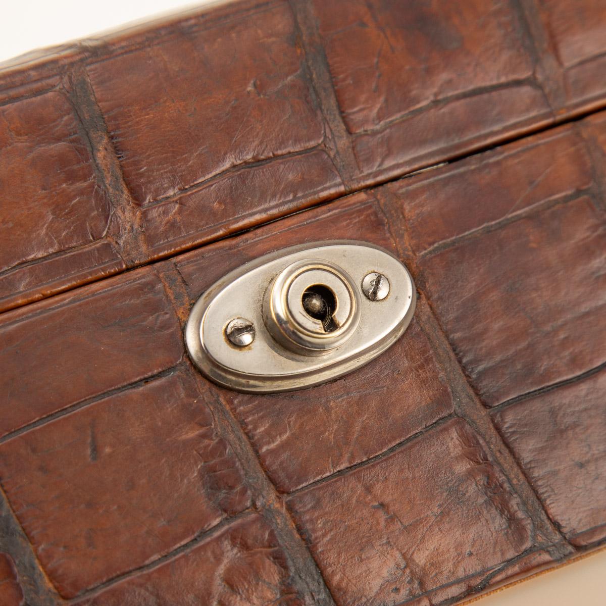 20th Century English Crocodile Travel Jewellery Case, c.1910 10