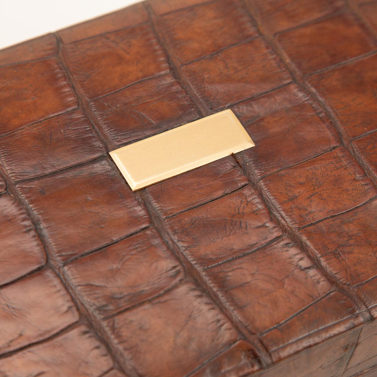 20th Century English Crocodile Travel Jewellery Case, c.1910 11