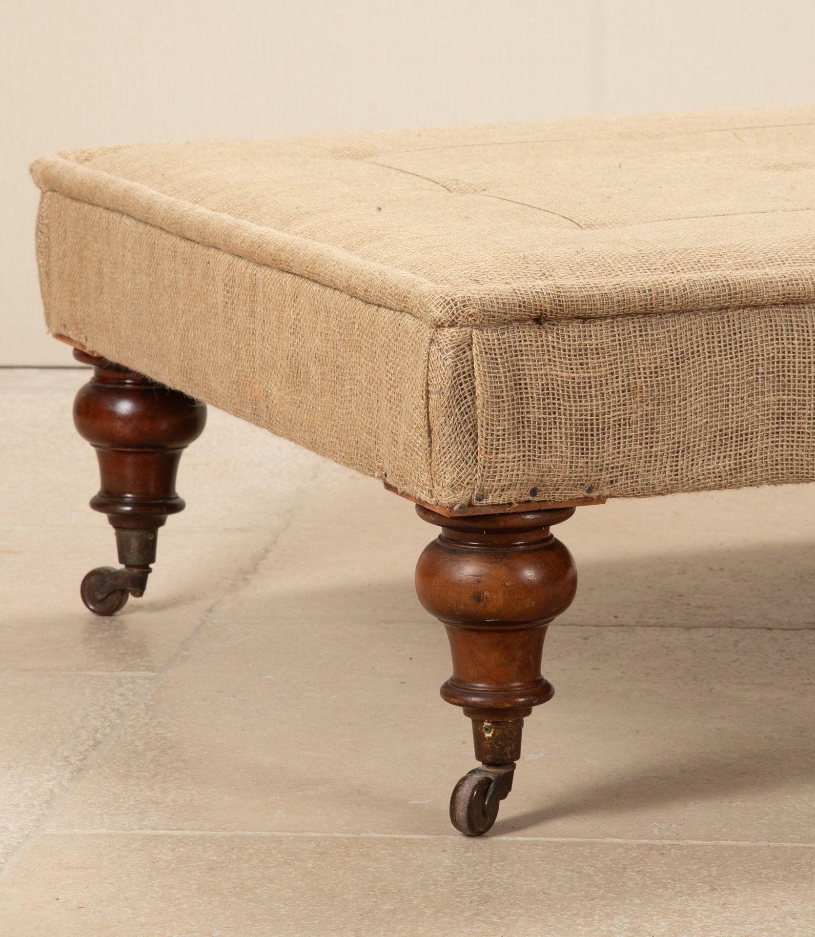 Late Victorian 20th Century English Deconstructed Style Ottoman For Sale