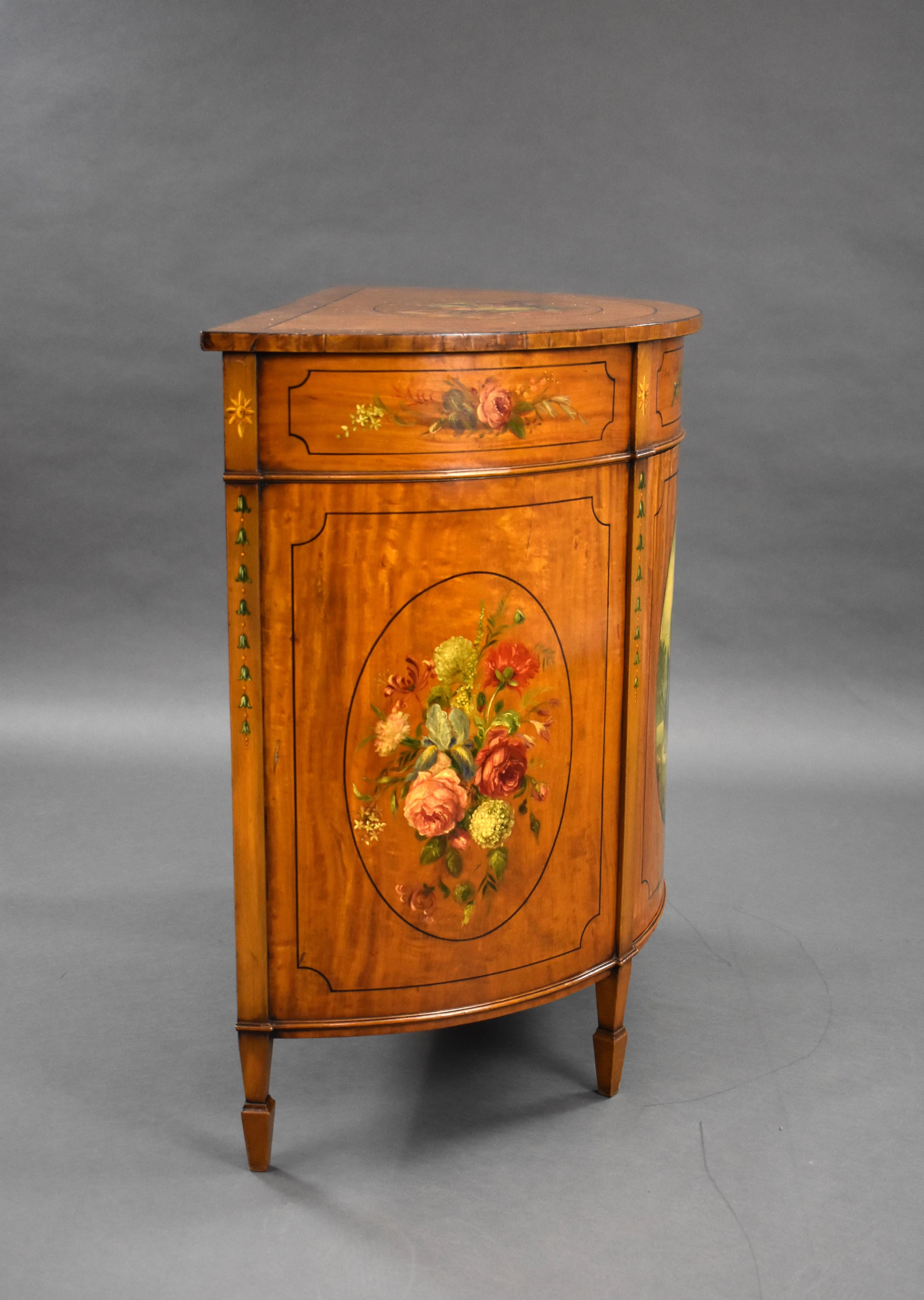 Georgian 20th Century English Edwardian Hand Painted Satinwood Side Cabinet For Sale