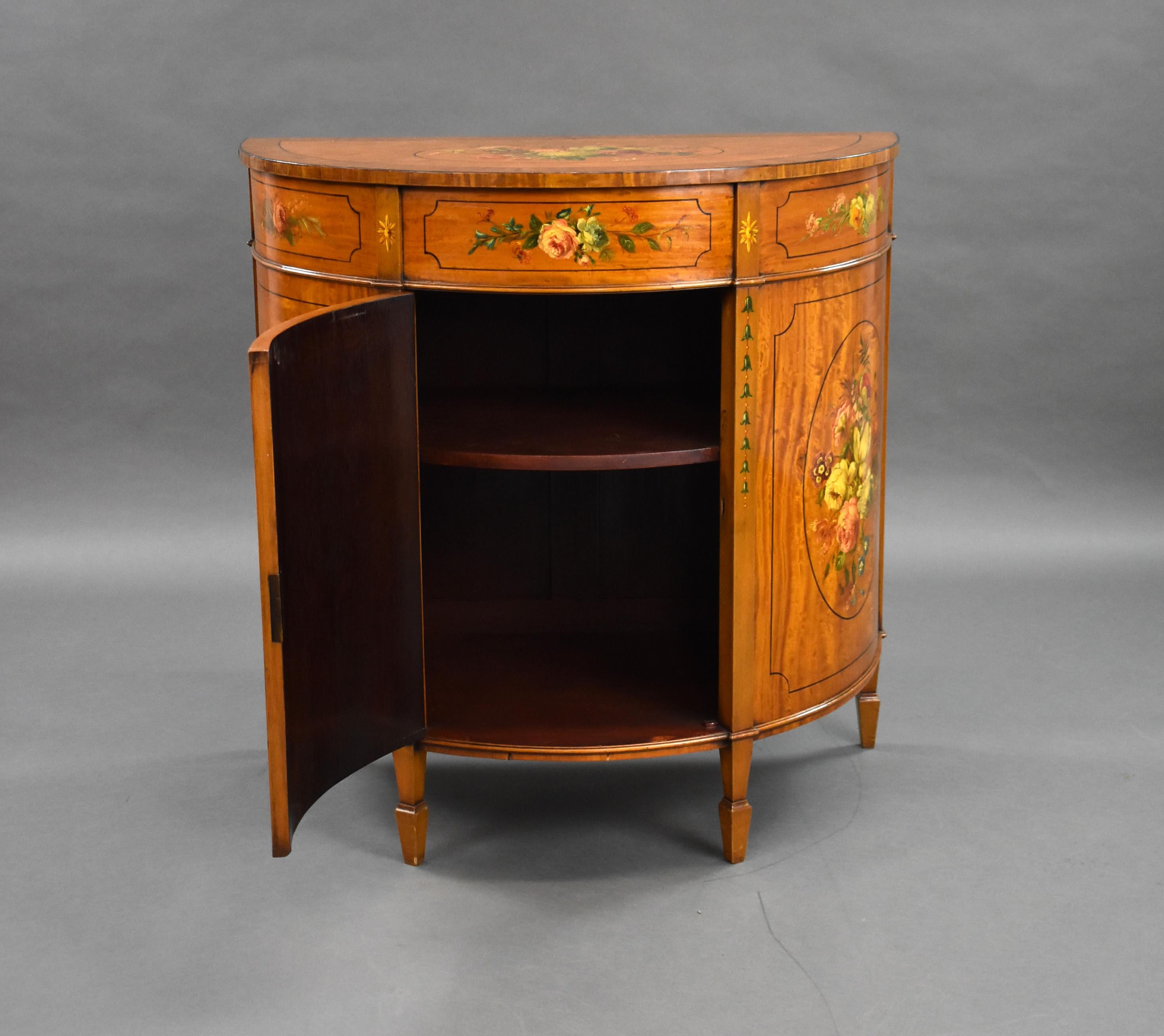 20th Century English Edwardian Hand Painted Satinwood Side Cabinet For Sale 2