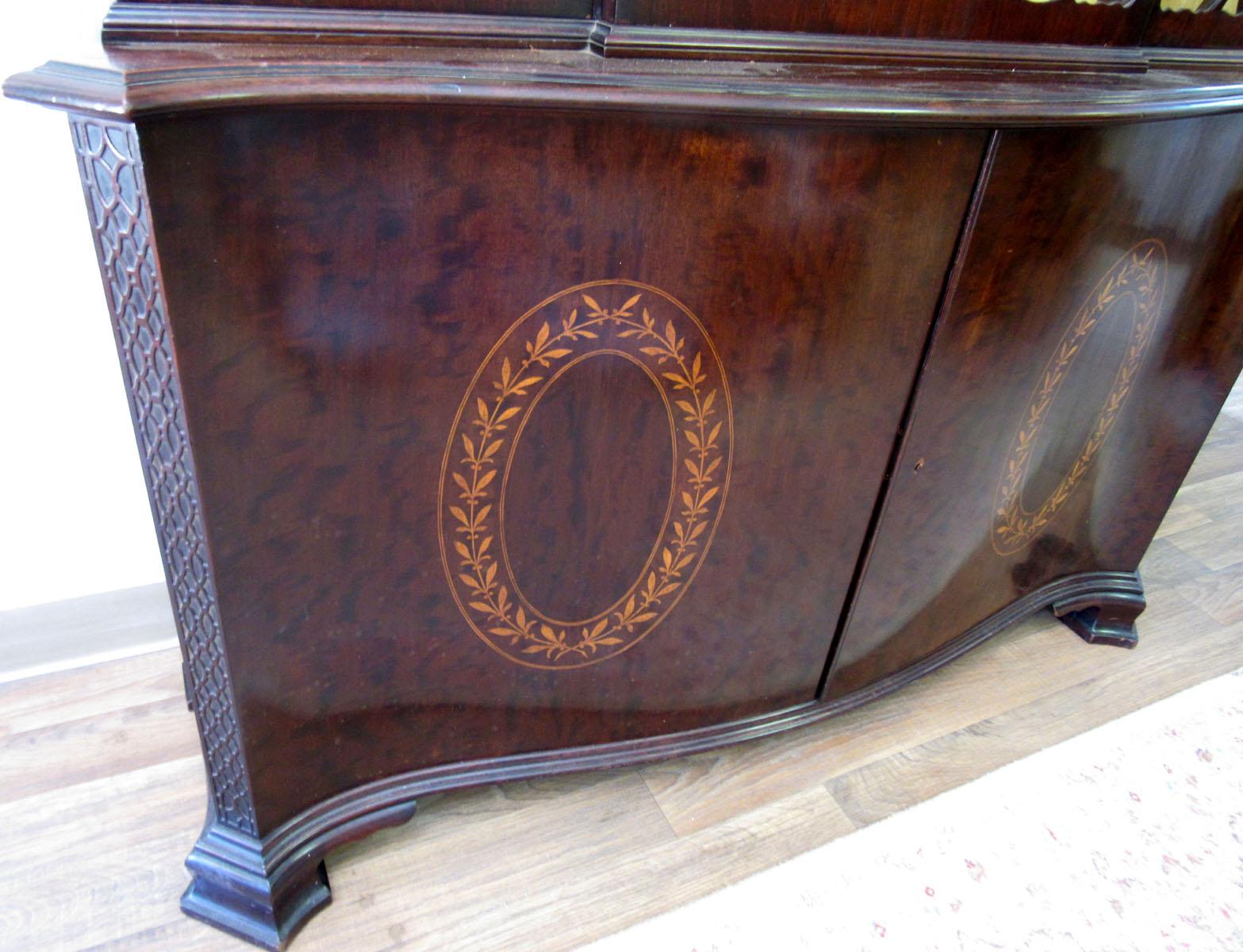20th Century English Edwardian Style Display Cabinet 8