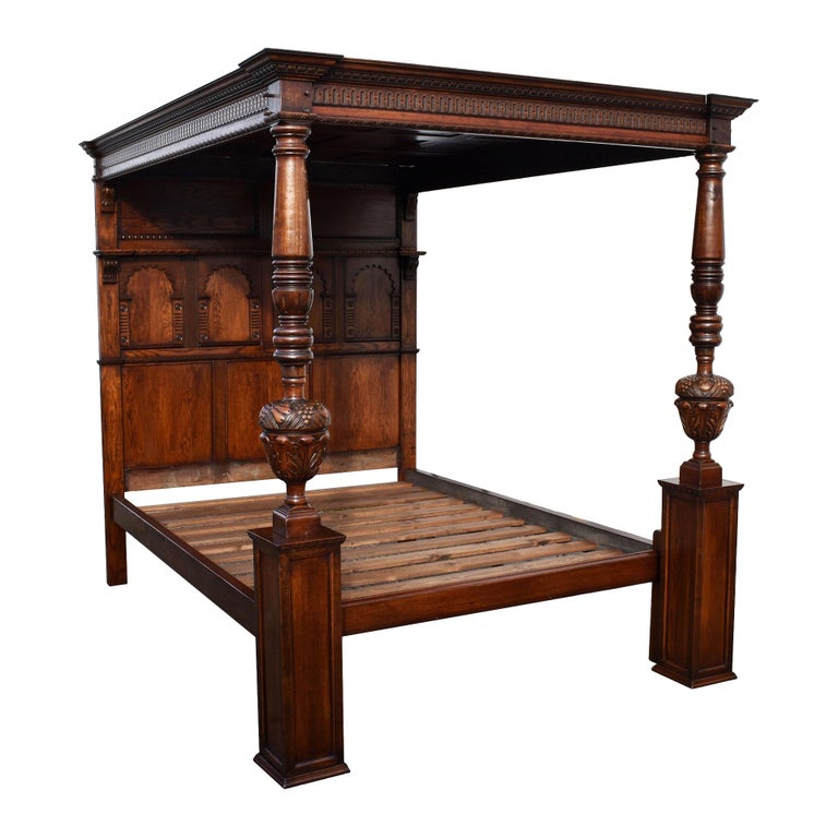 20th Century English Elizabethan Style Four Poster Bed For Sale at 1stDibs