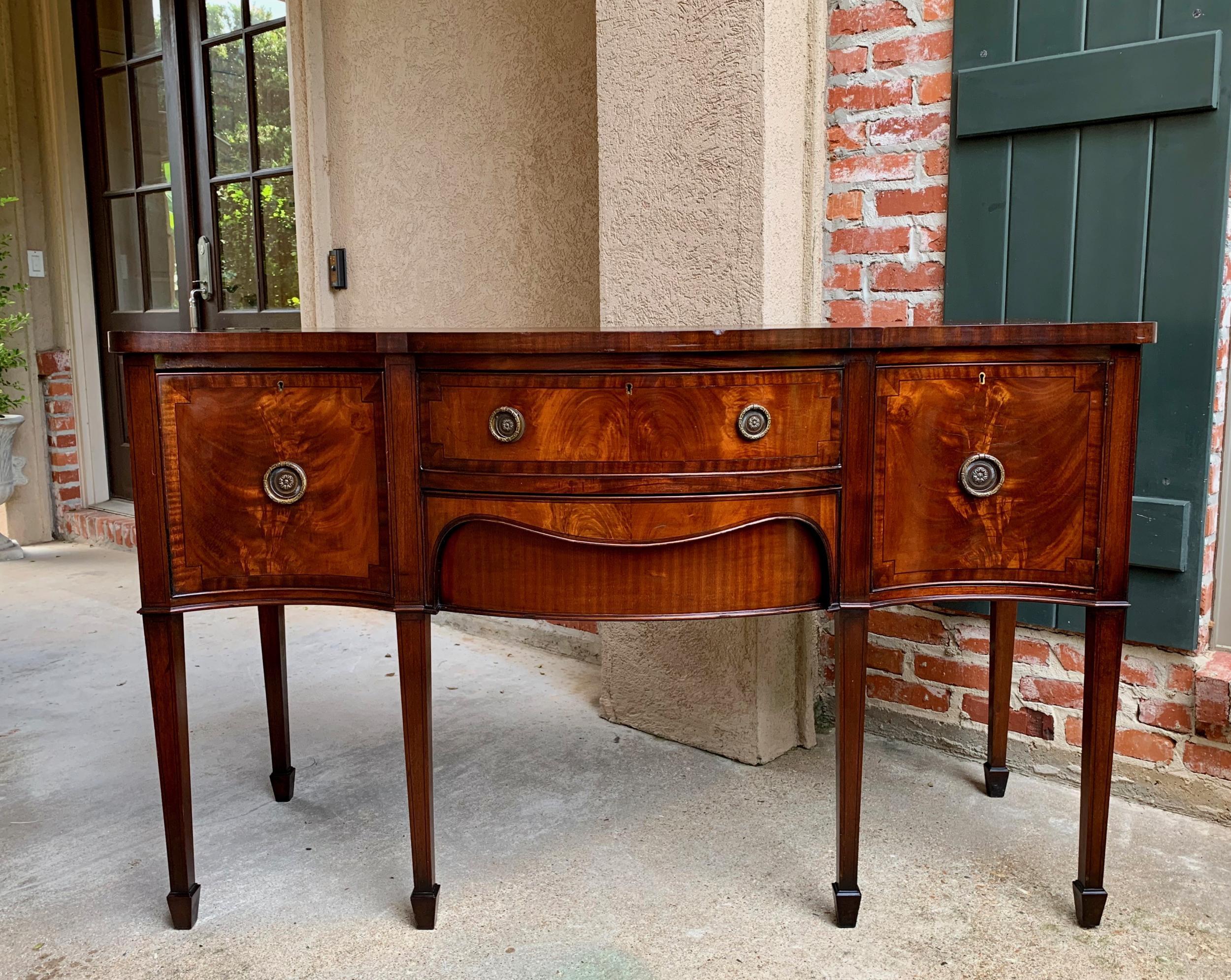 20th Century English Flame Mahogany Buffet Sideboard Regency Neoclassical Style 8
