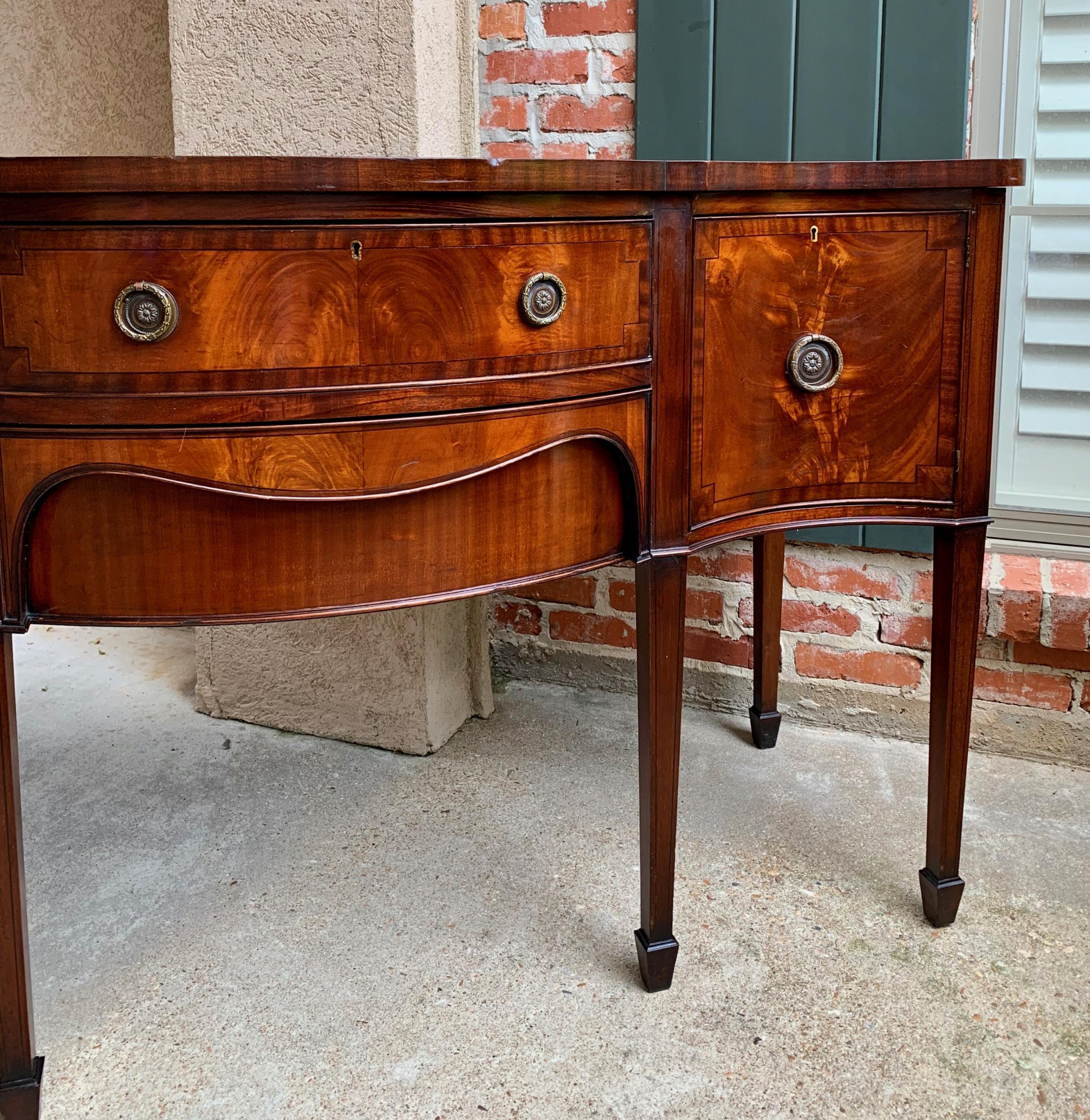 20th Century English Flame Mahogany Buffet Sideboard Regency Neoclassical Style In Good Condition In Shreveport, LA
