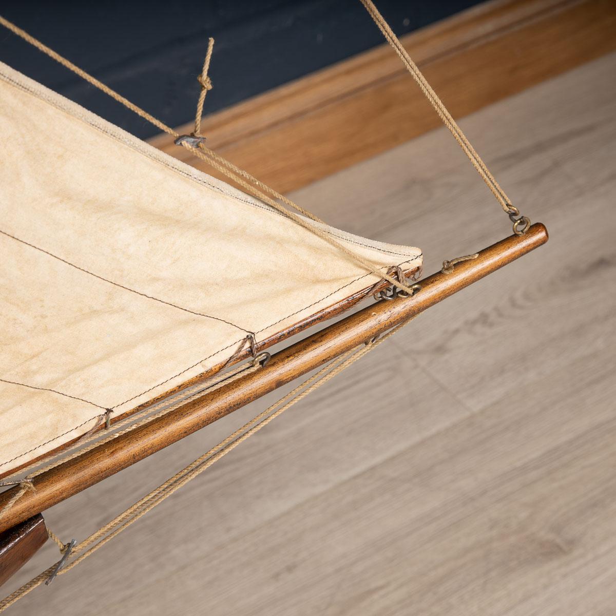 Wood 20th Century English Gaff Rigged Racing Pond Yacht, circa 1910