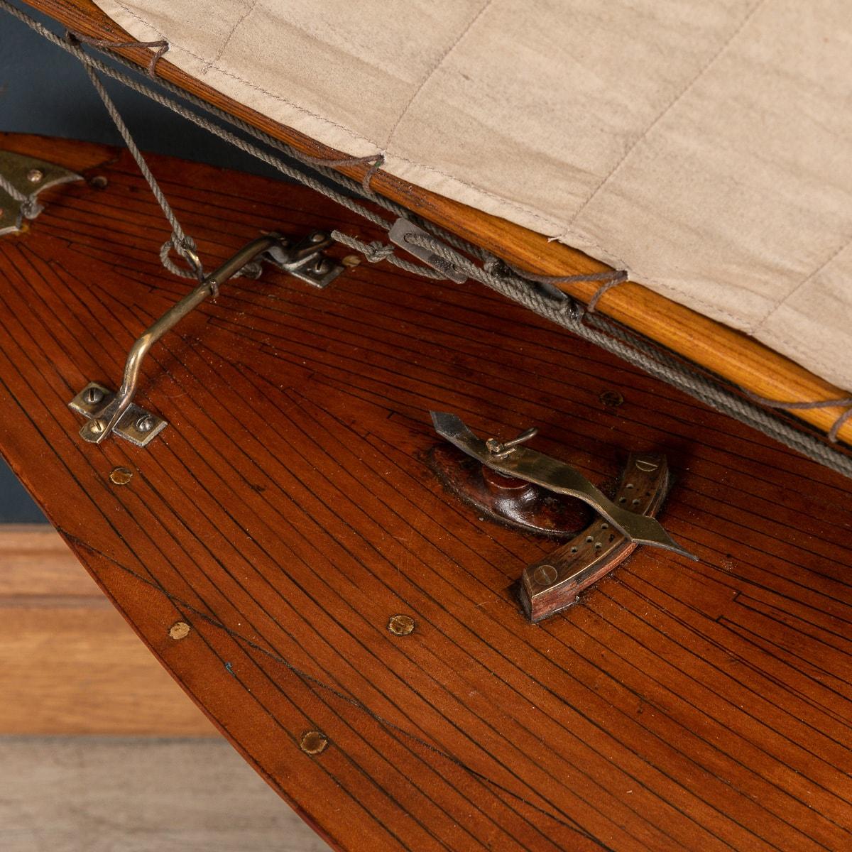 Englische Gaff Rigged Racing-Holz-Boot- Yacht des 20. Jahrhunderts, um 1910 im Angebot 5