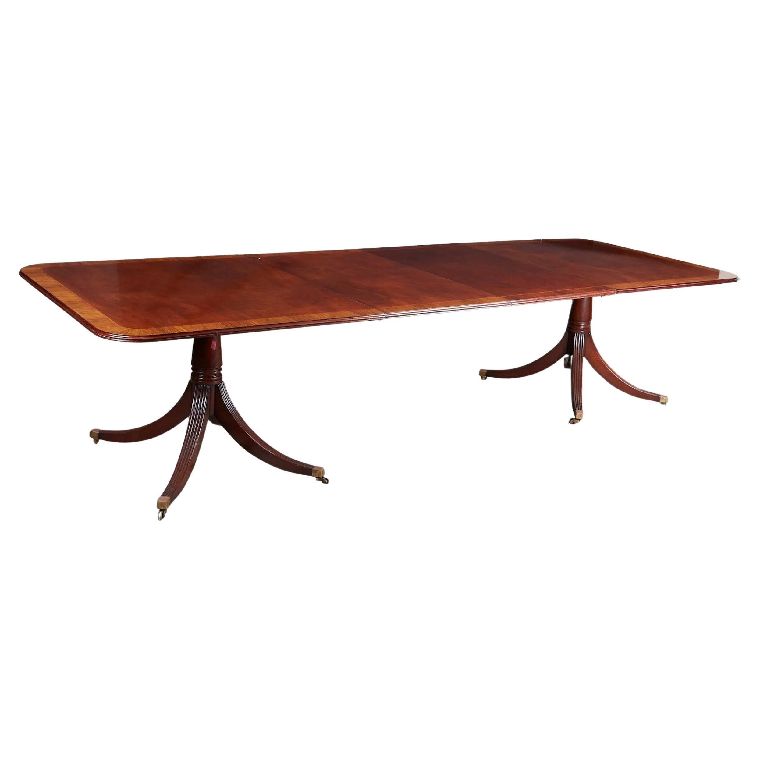 20th Century English Georgian Double Pedestal Mahogany Dining Table  For Sale