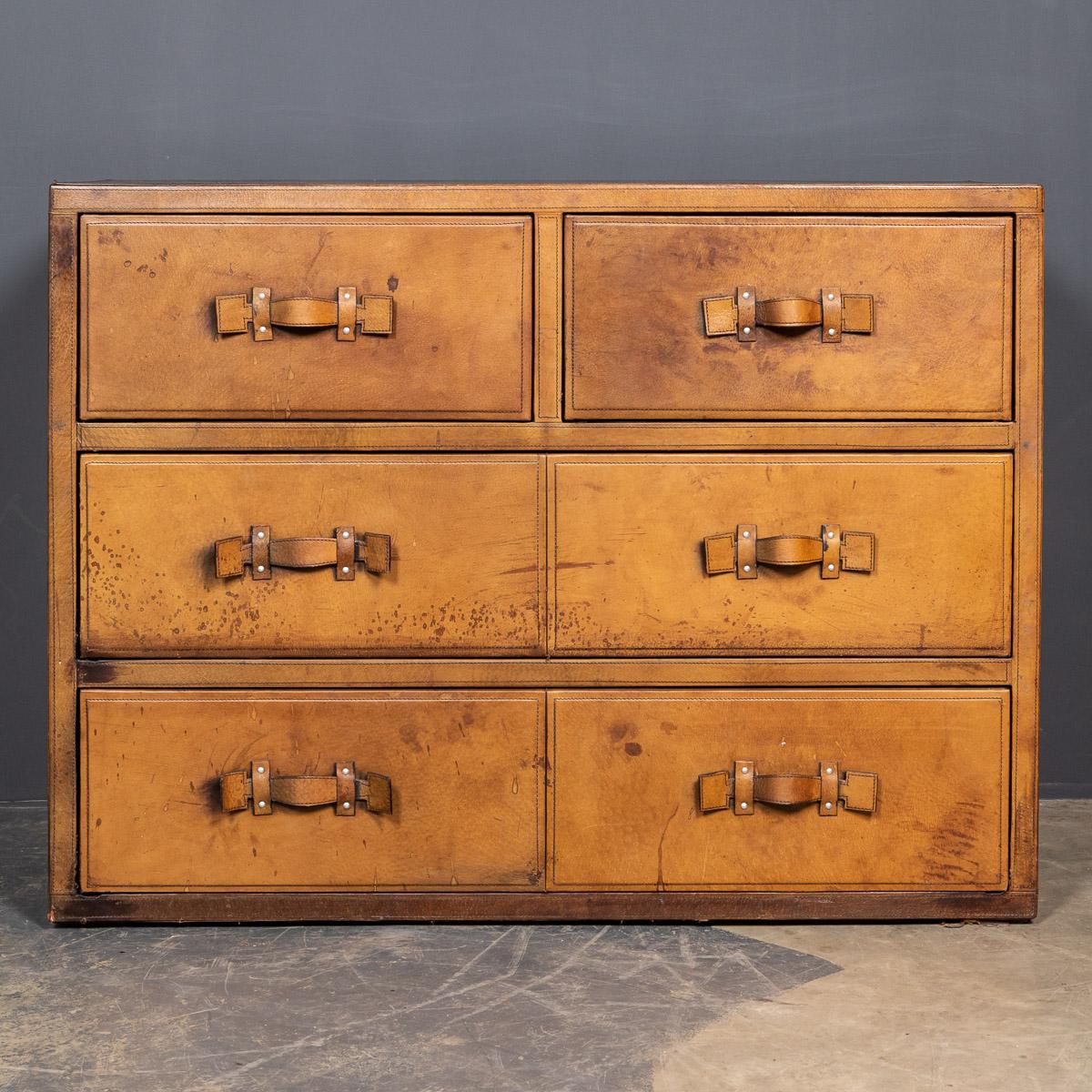 20th Century English Leather Covered Chest of Drawers, C.1970 In Good Condition In Royal Tunbridge Wells, Kent