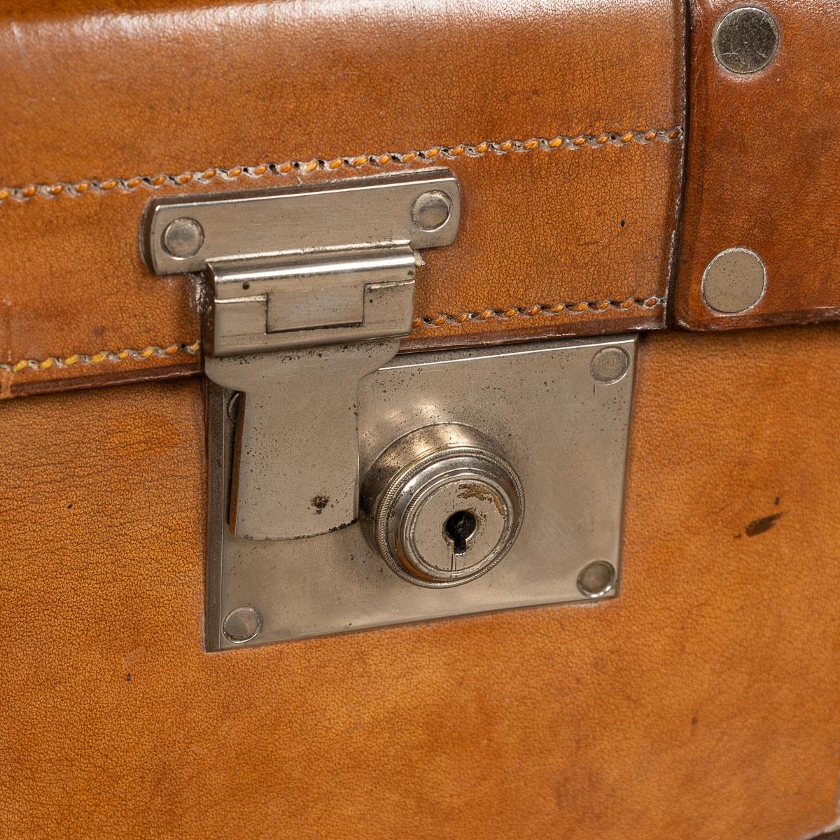 20th Century English Leather Trunk On Metal Stand, c.1910 For Sale 6