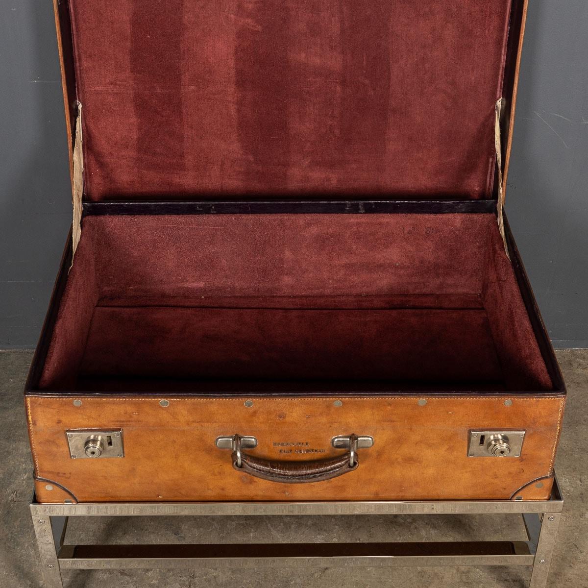 20th Century English Leather Trunk On Metal Stand, c1910 For Sale 3