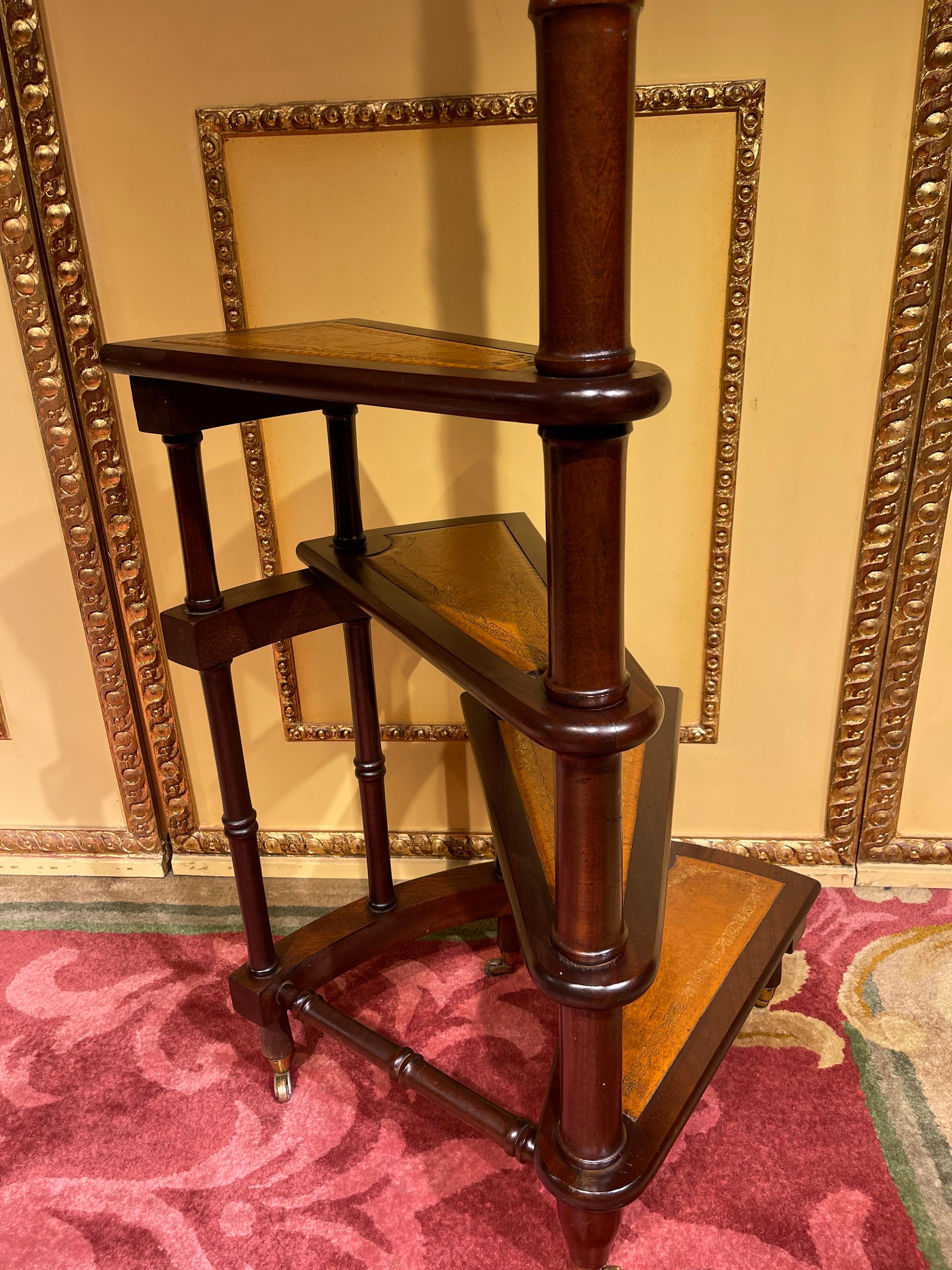 20th Century English Library Step or Stairs/Stepladder, Victorian with Casters For Sale 5