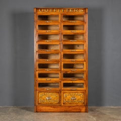 20thC Englisch Nussbaum Achtzehn Schubladen Kurzwaren Schrank c.1920