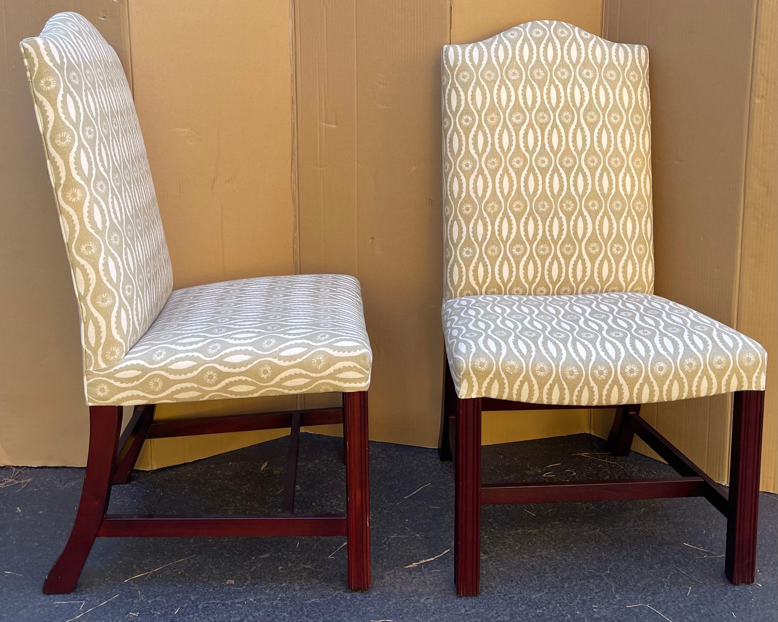 Upholstery 20th Century English Mahogany George Smith Side Chairs in Linen, Pair
