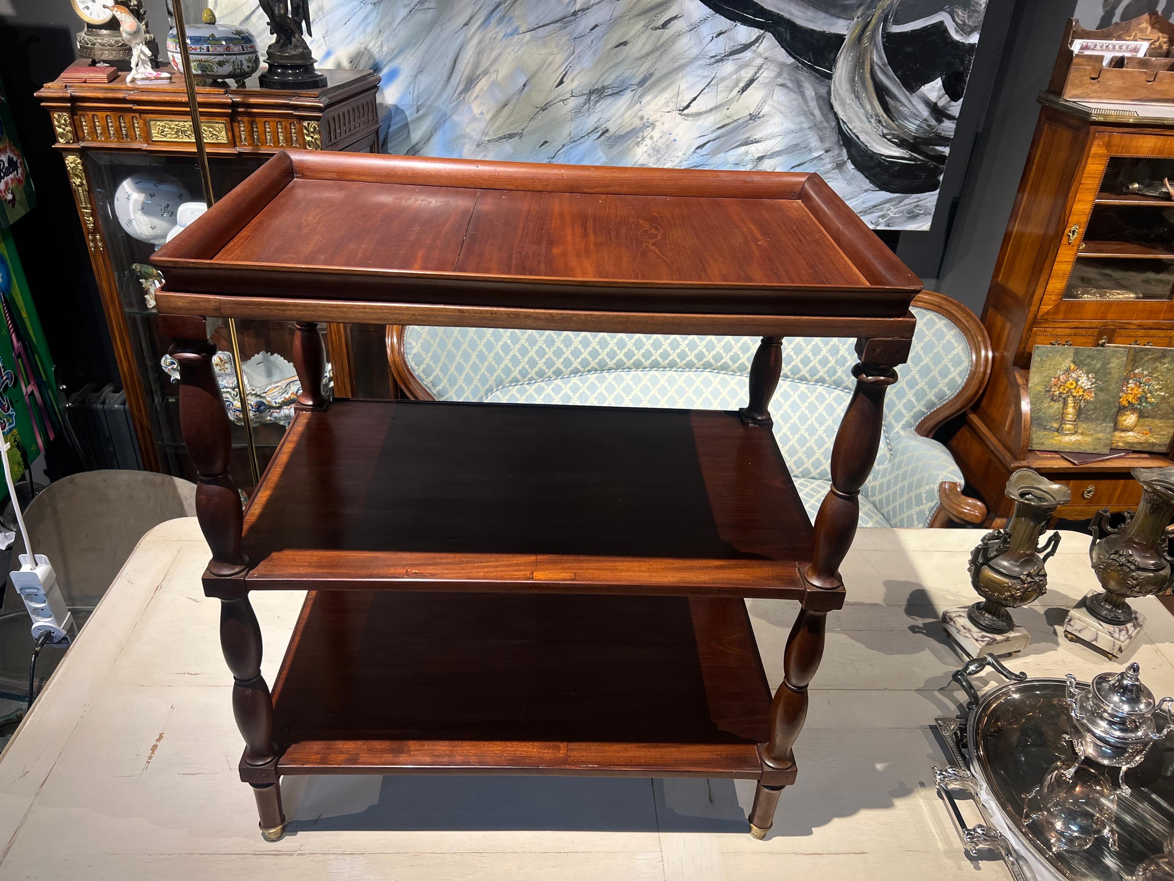 Hand-Carved 20th Century English Mahogany Serving Table on Three Levels Bamboo Shaped Legs For Sale