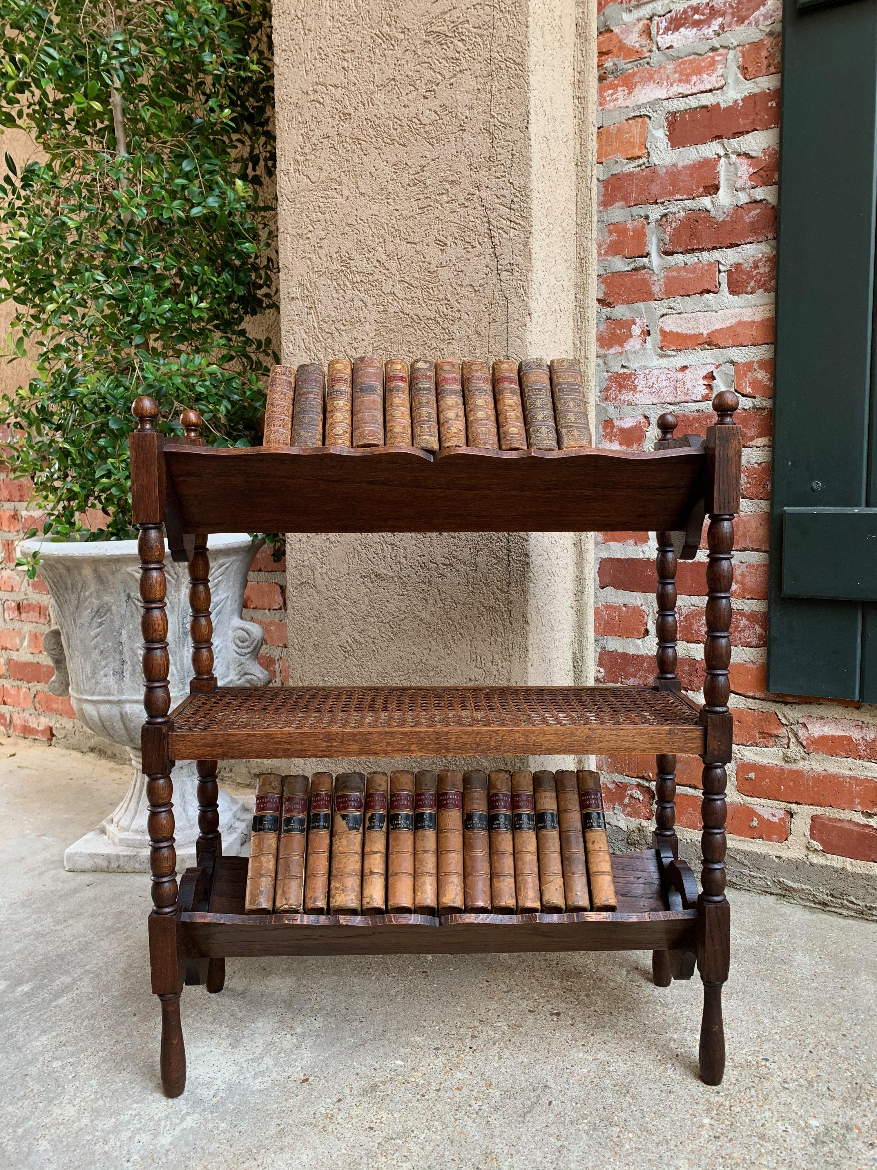 bobbin bookshelf