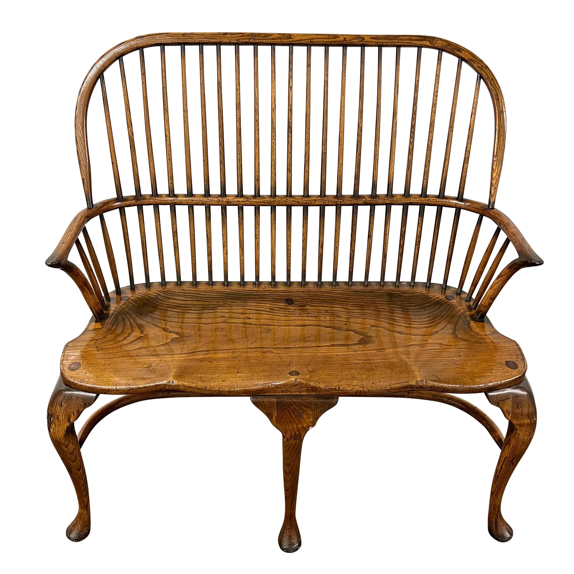 Queen Anne 20th Century English Oak Sack-Back Bench For Sale