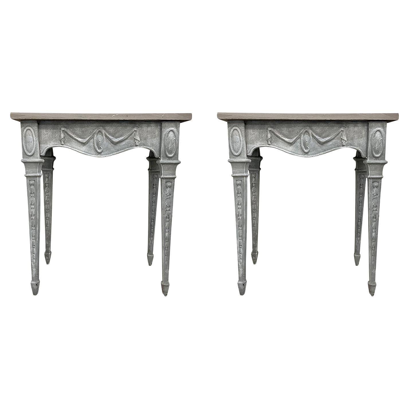 20th Century English Pair of Cast Iron Consoles Tables, Freestanding End Tables For Sale