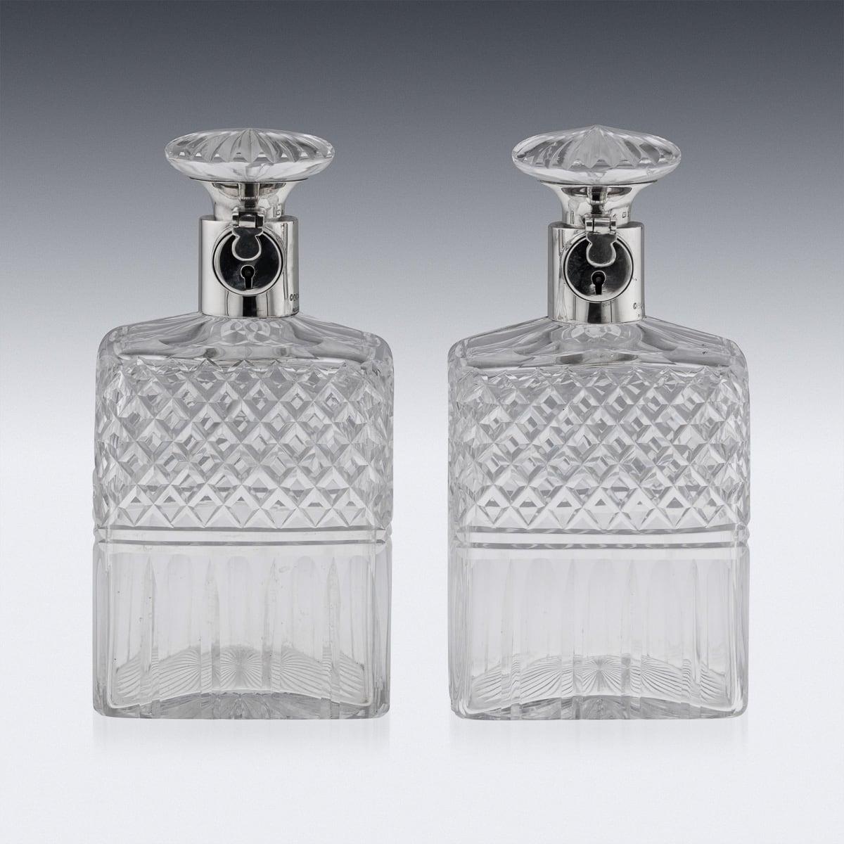 20. Jahrhundert Englisch Paar von massivem Silber & geschliffenem Glas Verriegelung Karaffen c.1925 (Sonstiges) im Angebot