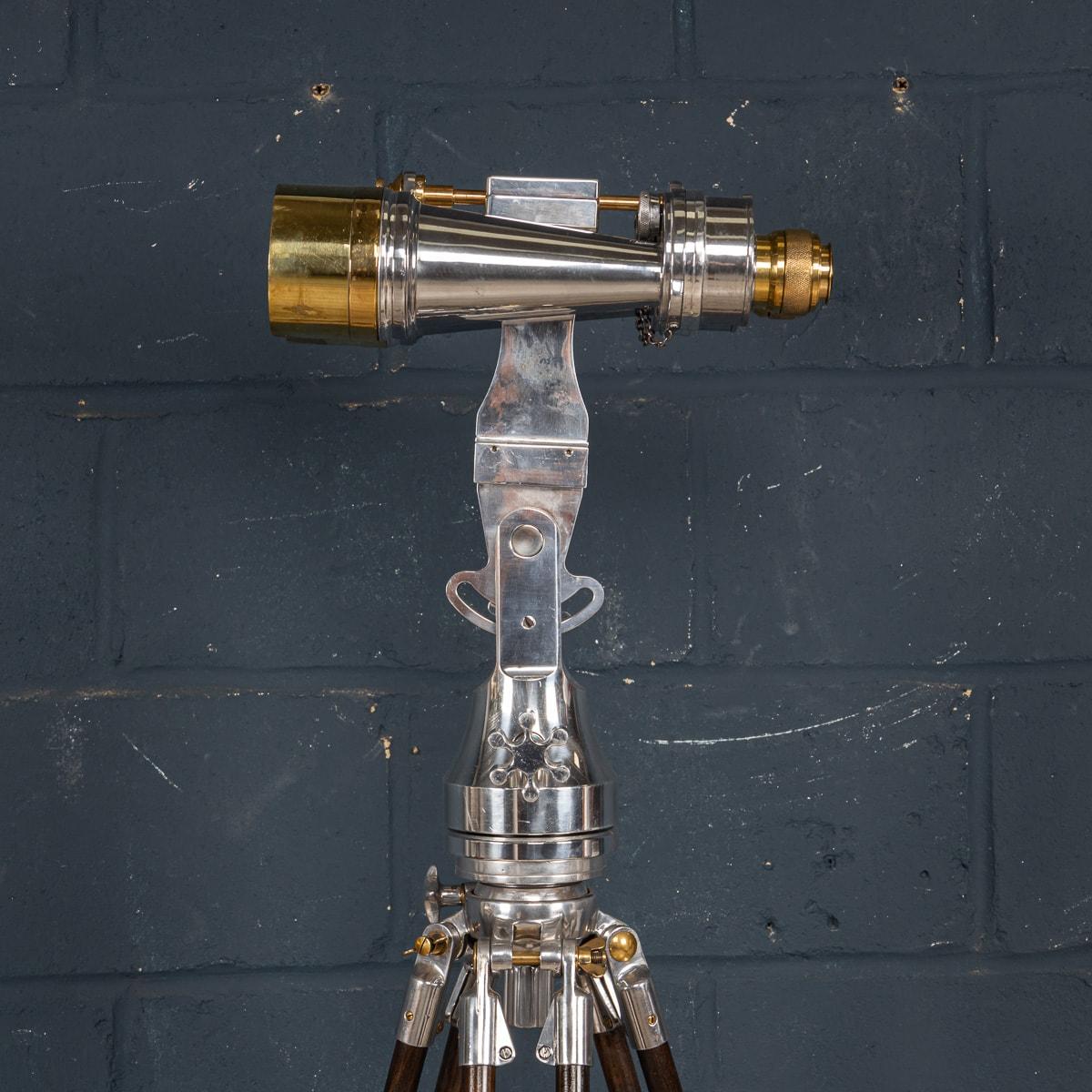 20th Century English Polished Observation Binoculars By Ross, c.1940 In Good Condition In Royal Tunbridge Wells, Kent