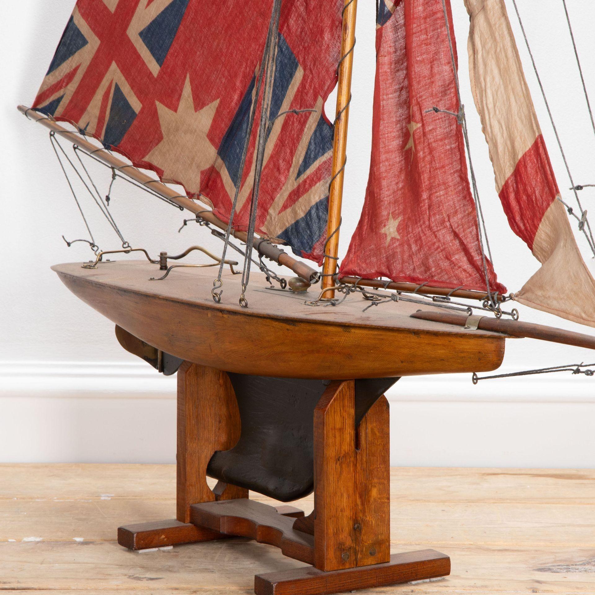 20th Century English Pond Yacht For Sale 2