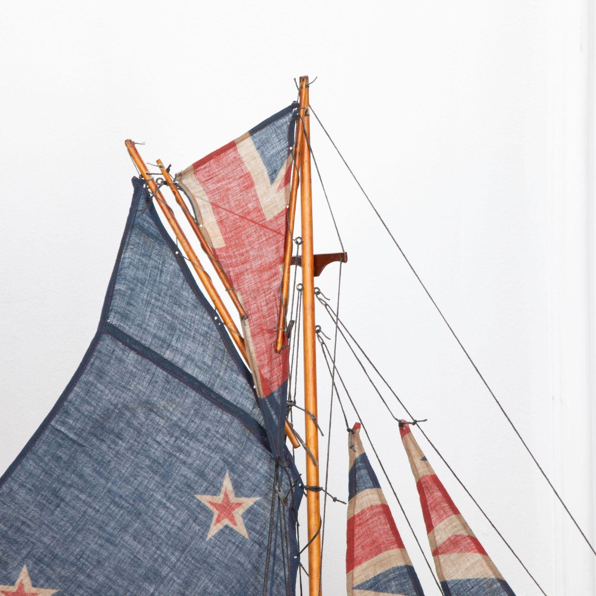 20th Century English Pond Yacht 4