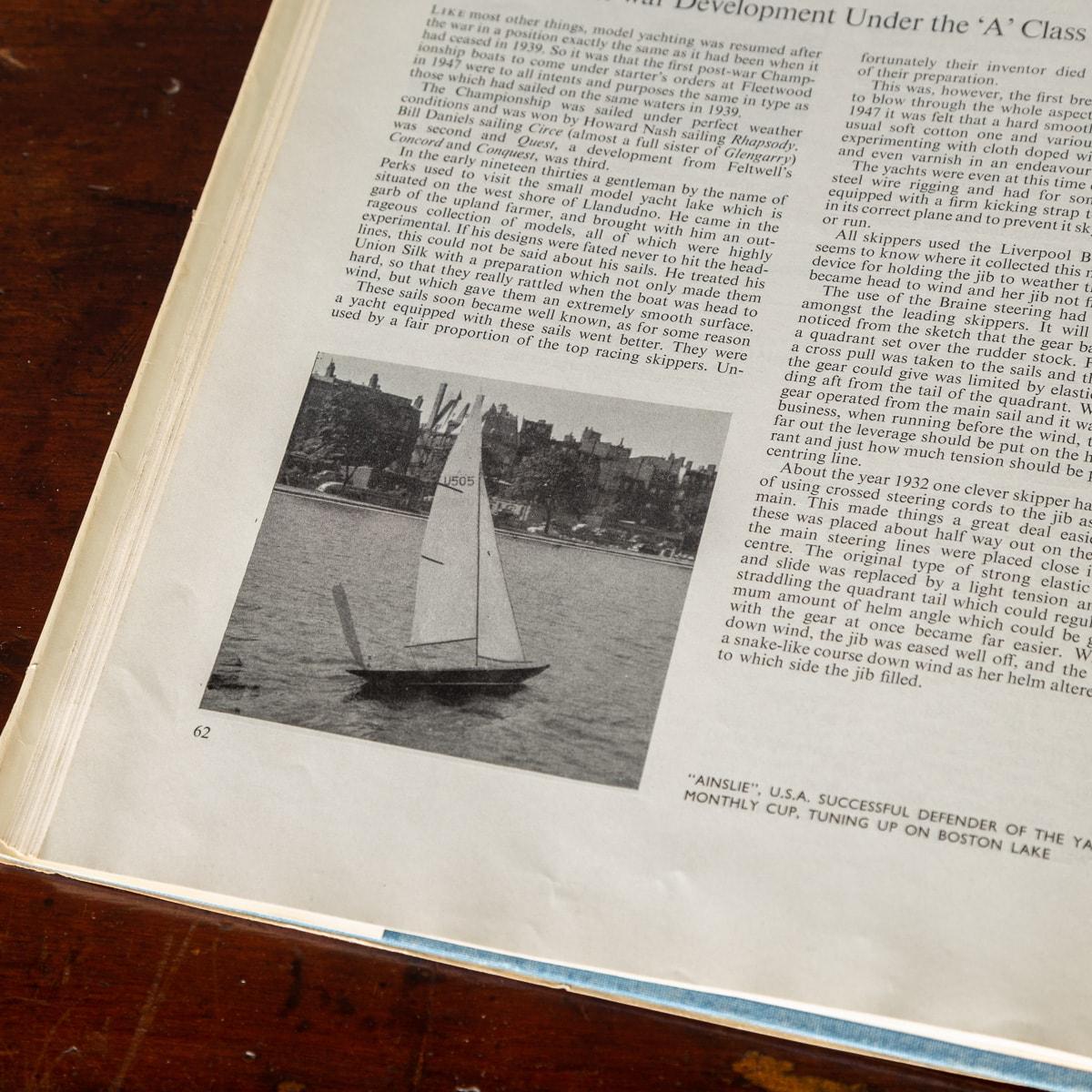 20th Century English Racing Wood Pond Yacht, c.1960 For Sale 15