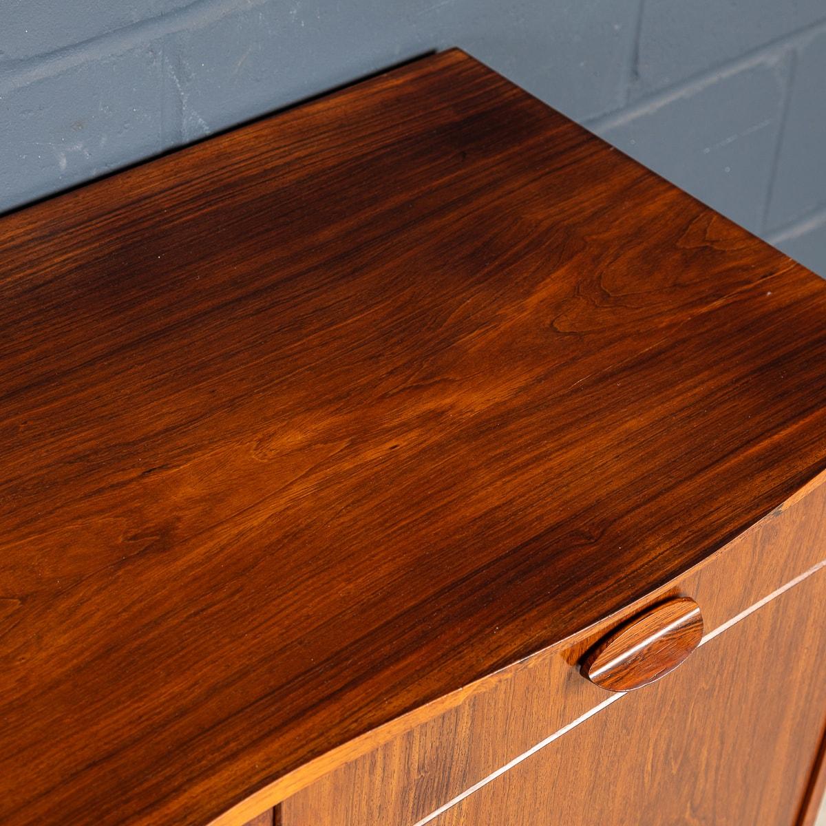 Credenza in palissandro inglese del XX secolo di Gordon Russell c.C. in vendita 6
