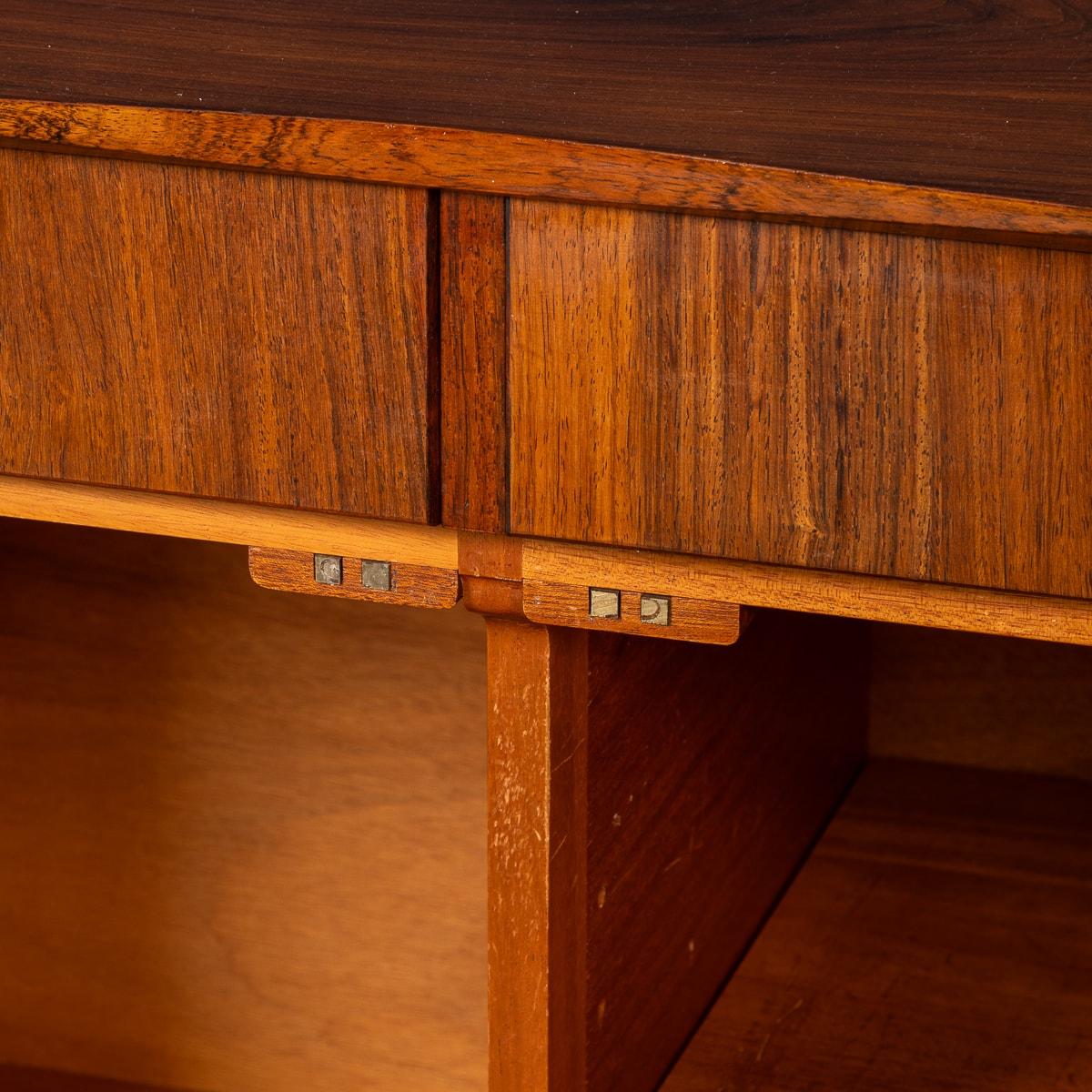 Credenza in palissandro inglese del XX secolo di Gordon Russell c.C. in vendita 9