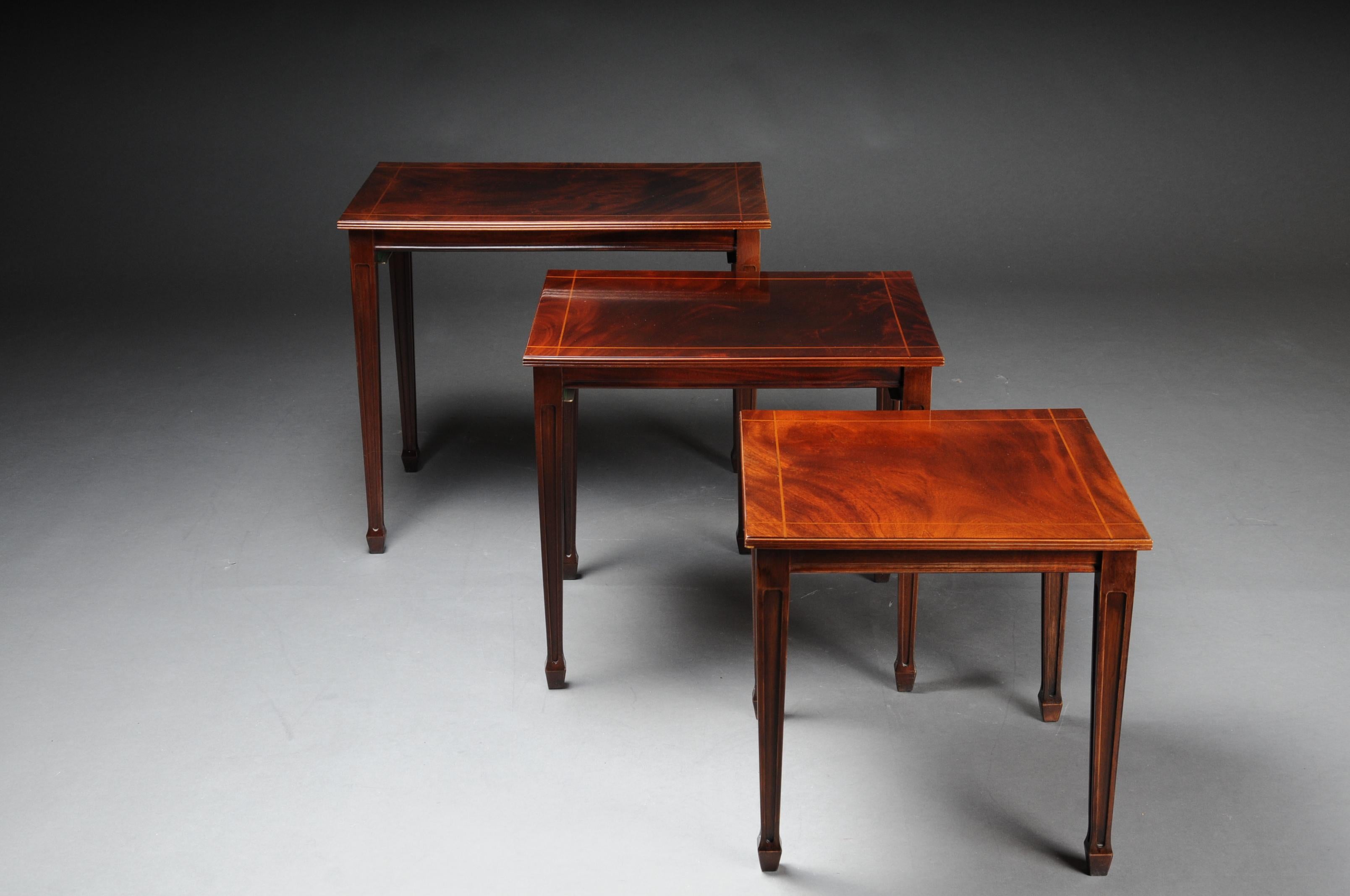 20th Century English Set of 3 Side Tables, Mahogany 2