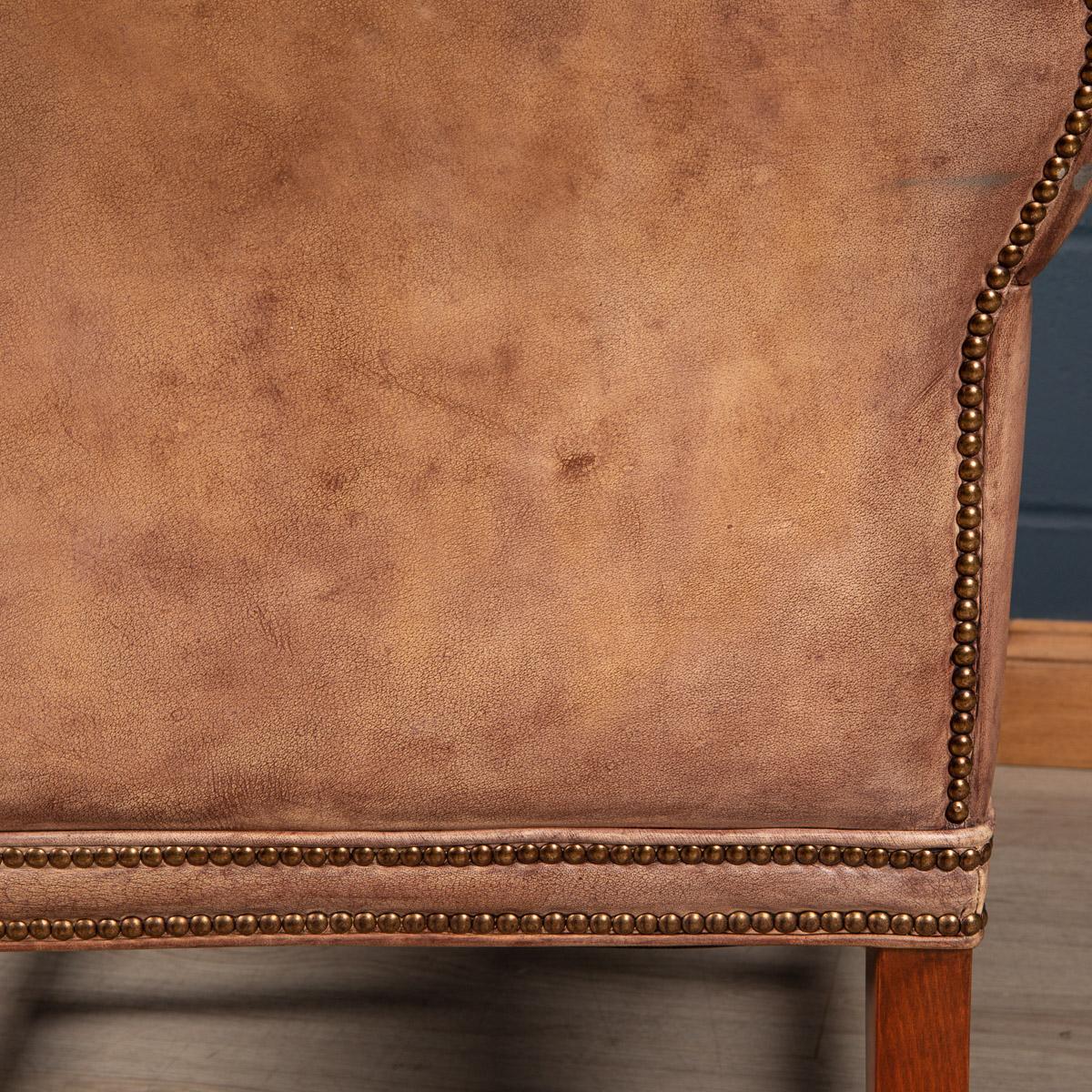 20th Century English Sheepskin Leather Wingback Armchair For Sale 15