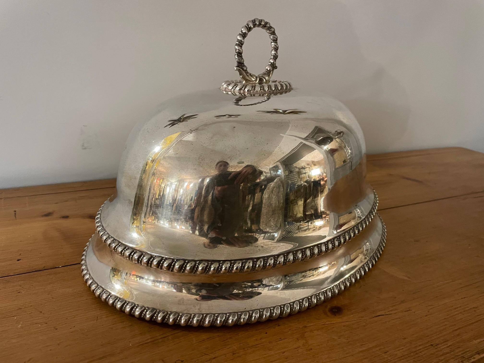 20th century English Silver plate Dish Bell, 1950s In Good Condition For Sale In LEGNY, FR