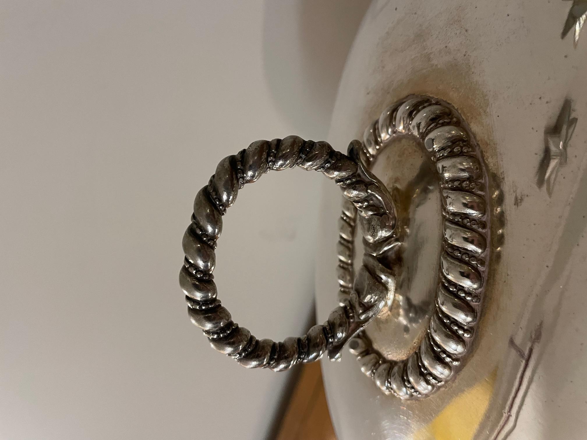Milieu du XXe siècle Bell de plat anglais en métal argenté du XXe siècle, années 1950 en vente